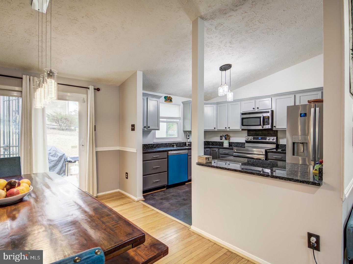 MARIETTA WOODS - Residential