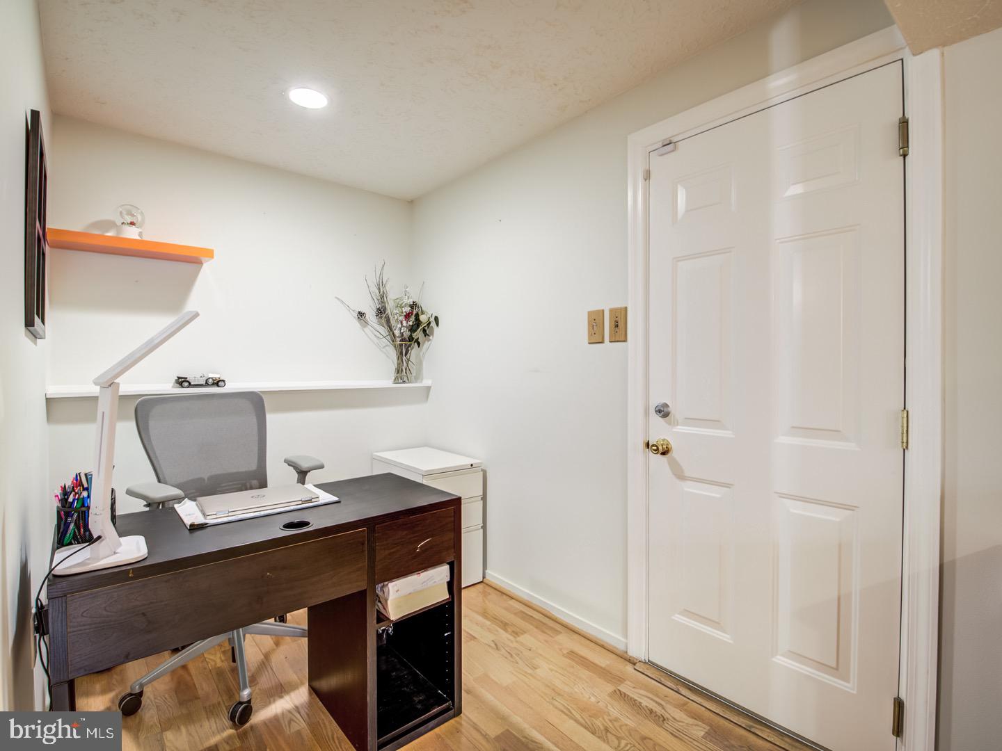 MARIETTA WOODS - Residential