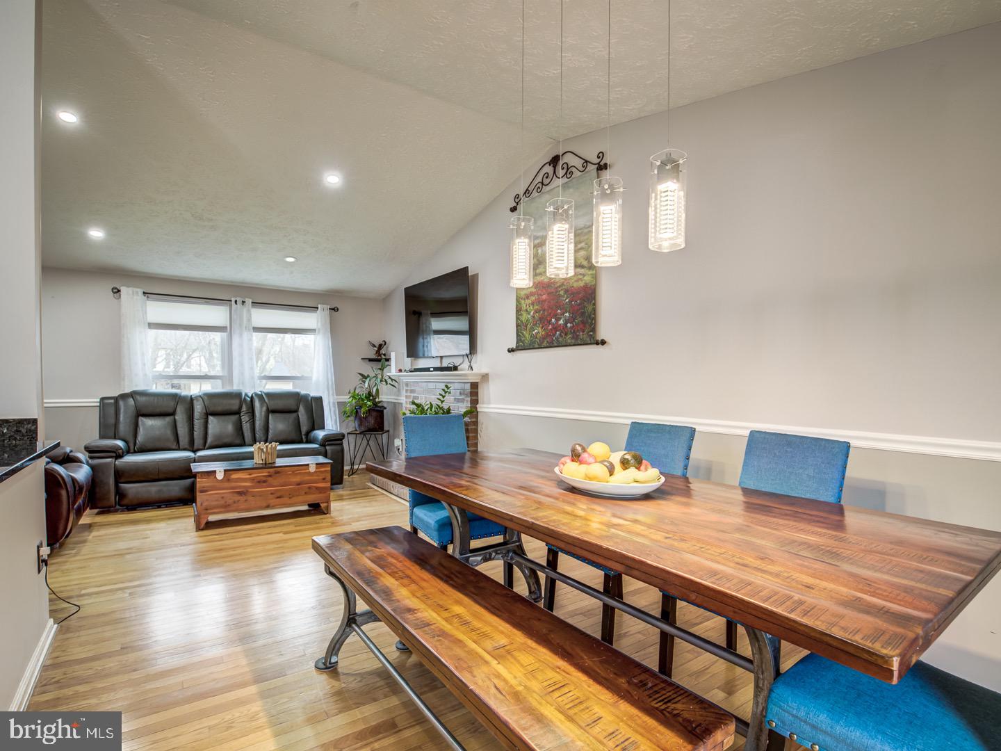 MARIETTA WOODS - Residential