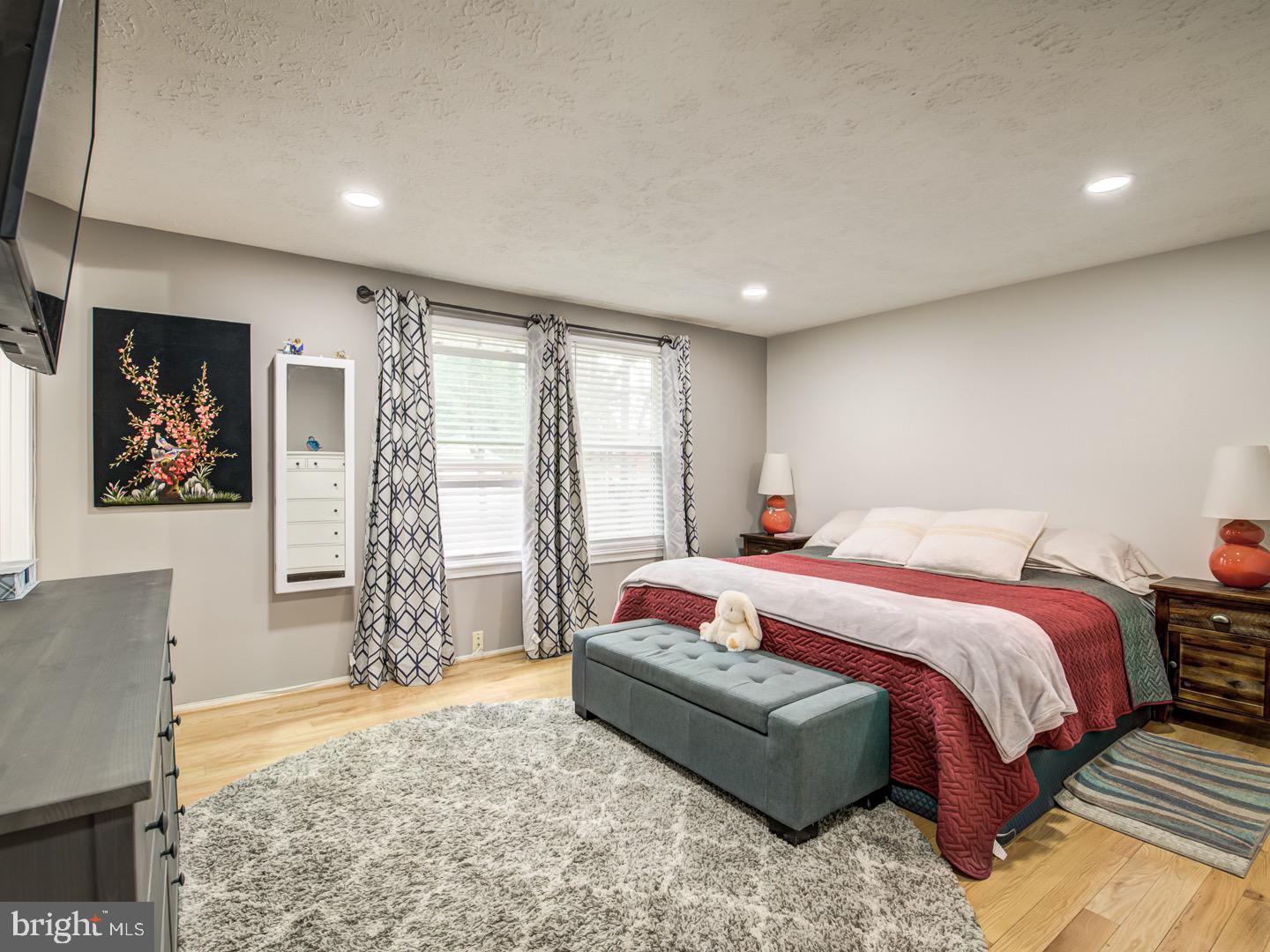 MARIETTA WOODS - Residential