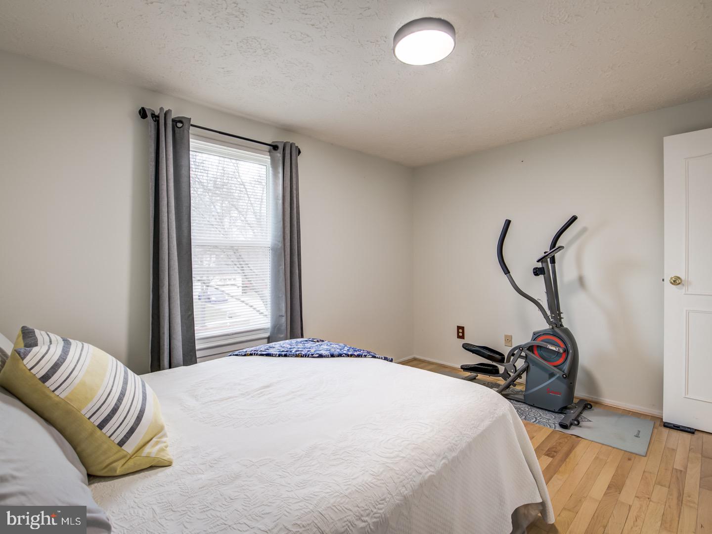 MARIETTA WOODS - Residential