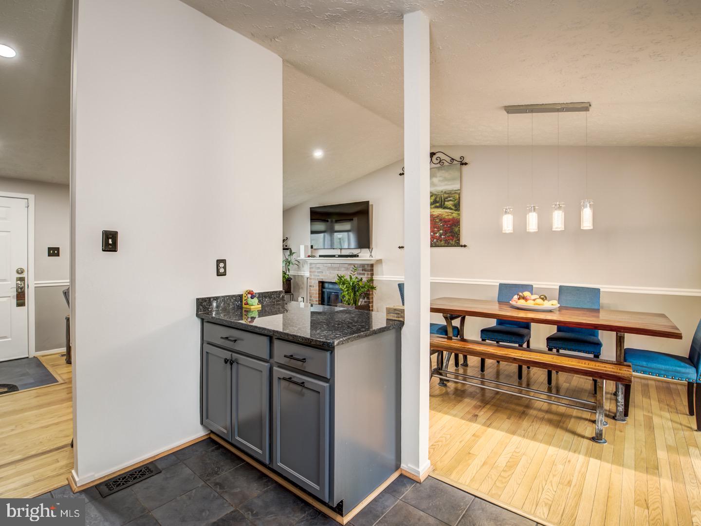 MARIETTA WOODS - Residential