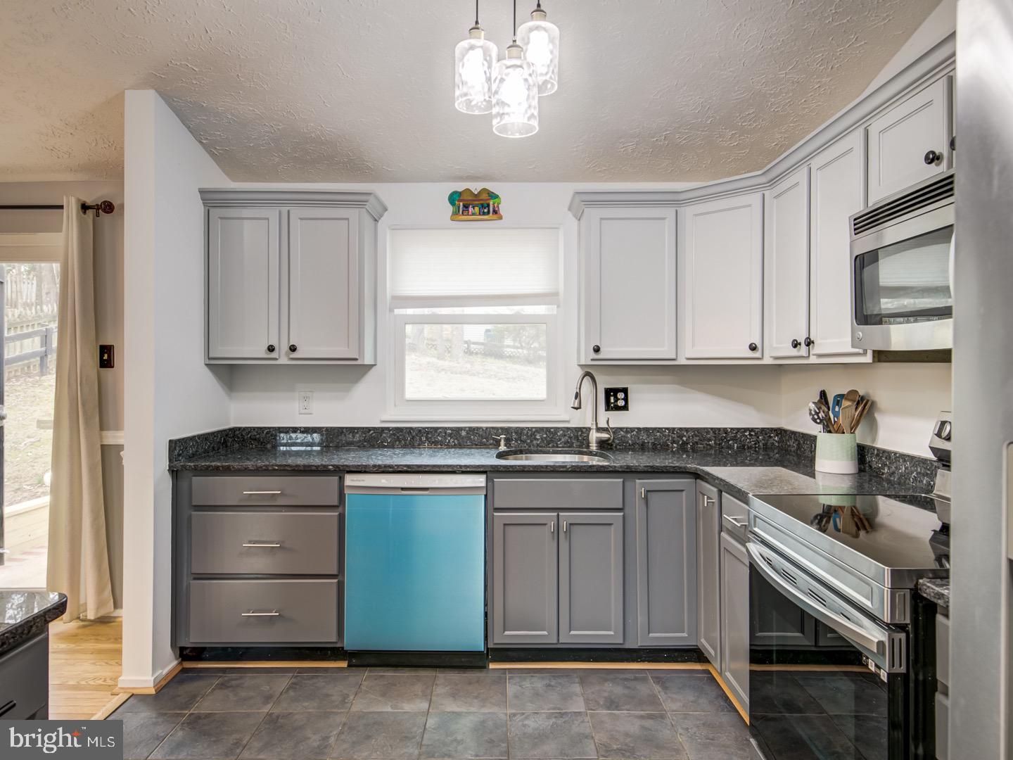 MARIETTA WOODS - Residential