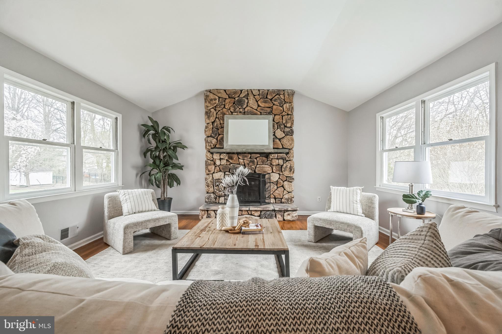 WYNNEWOOD - Residential