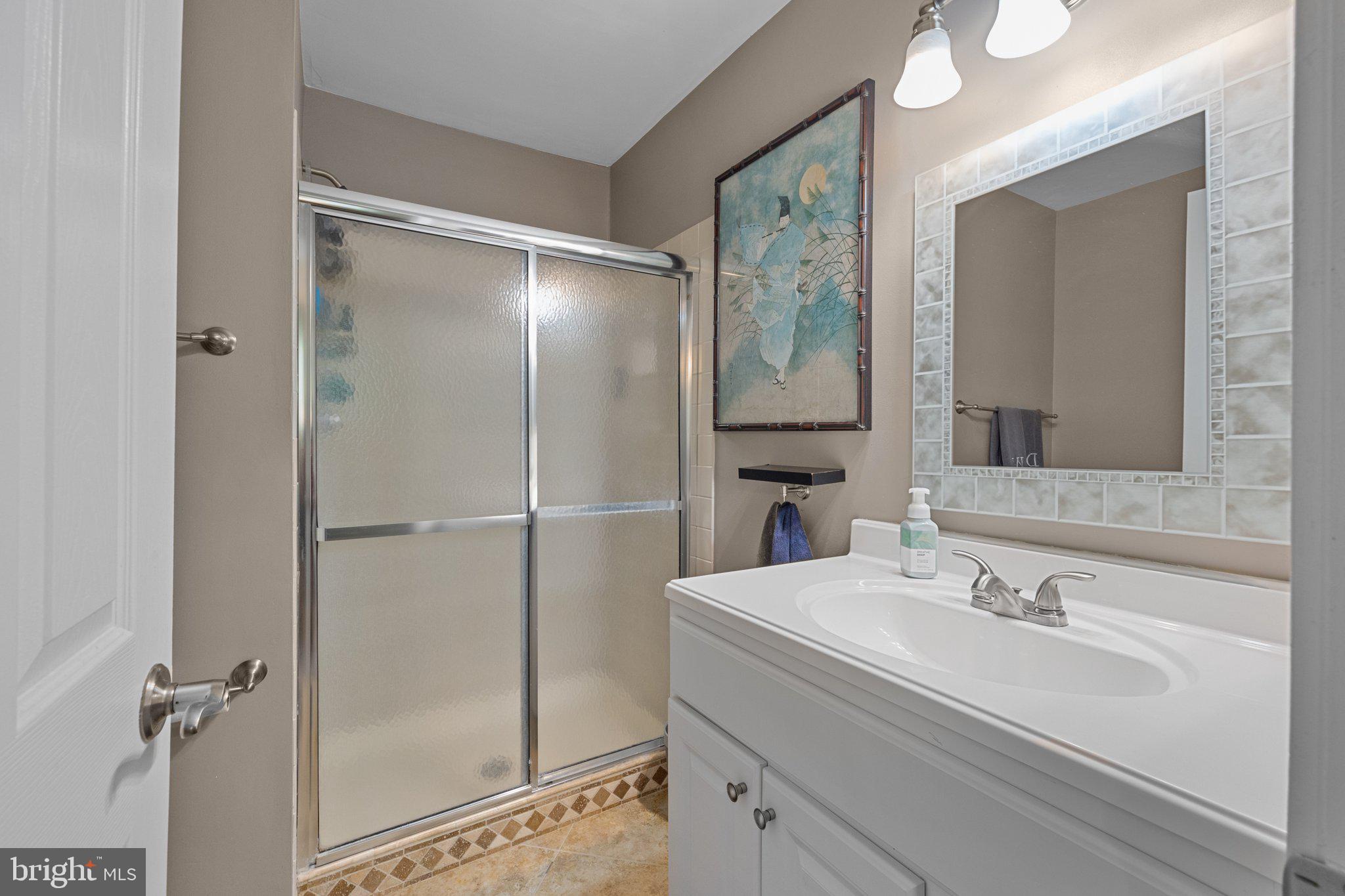 ARROWHEAD - Residential