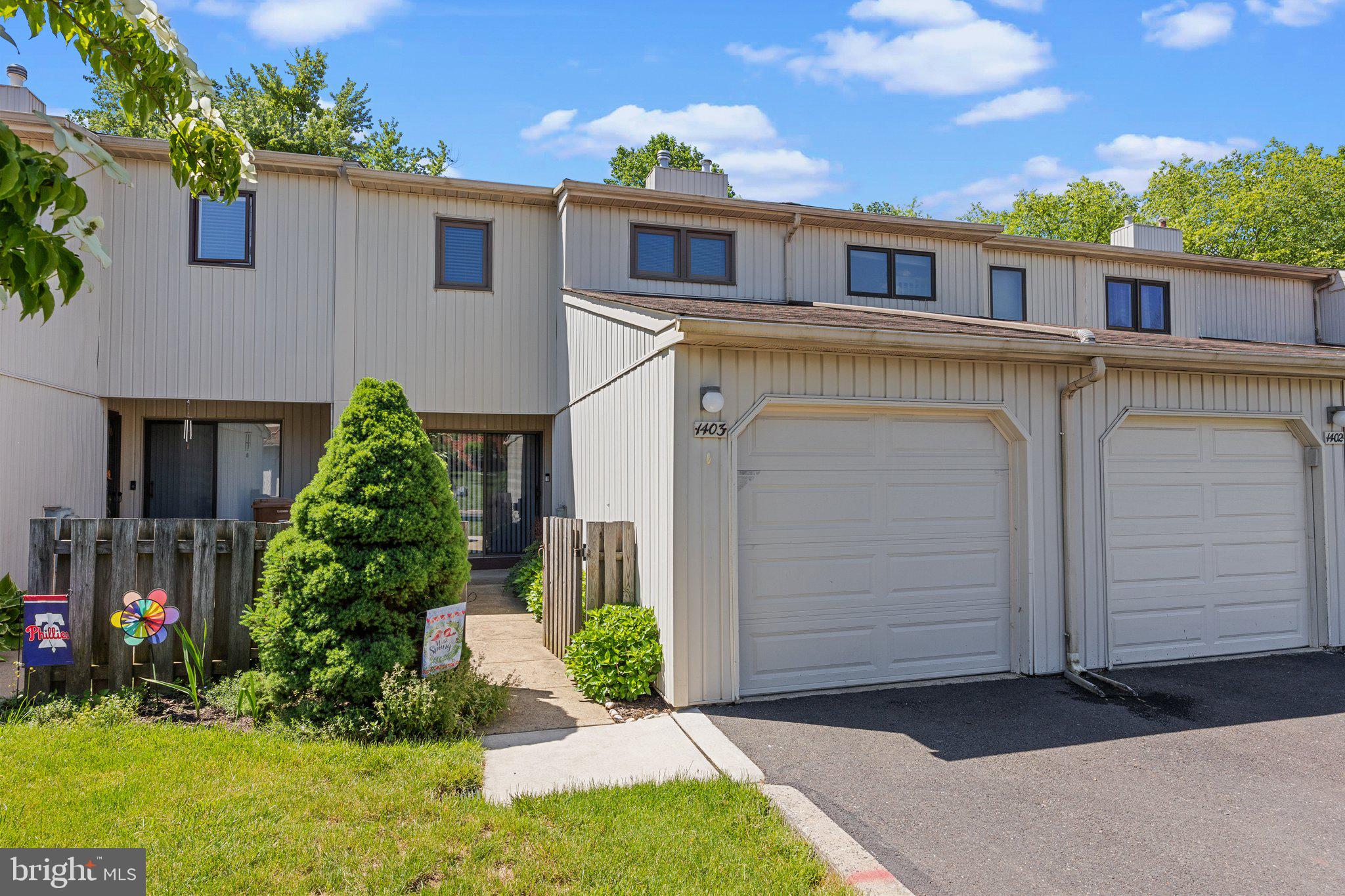 ARROWHEAD - Residential