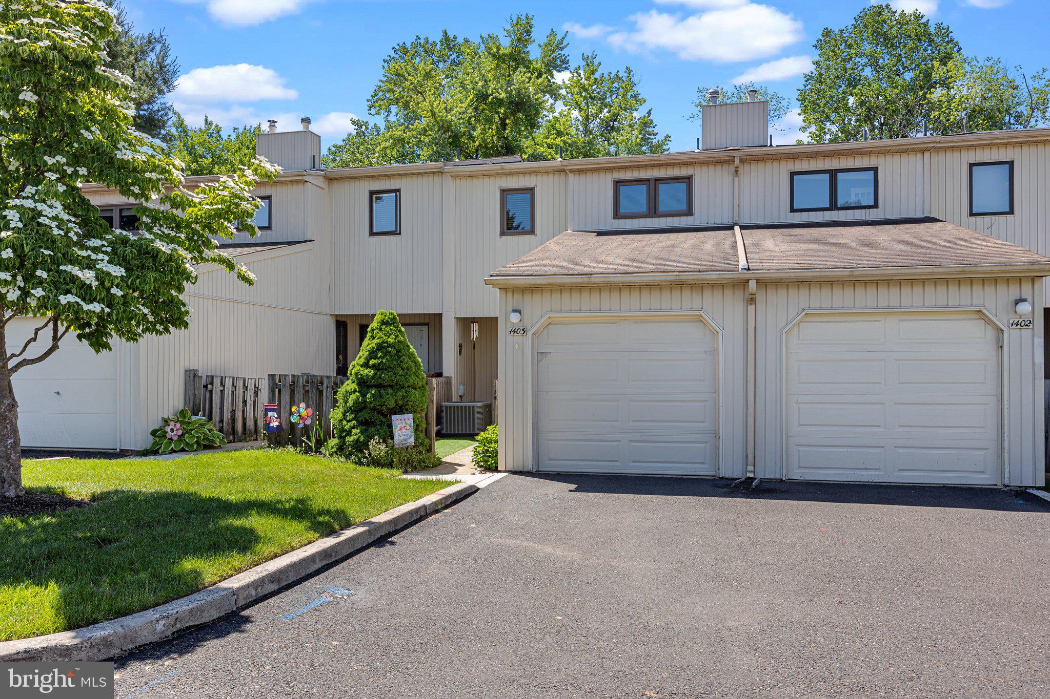 ARROWHEAD - Residential