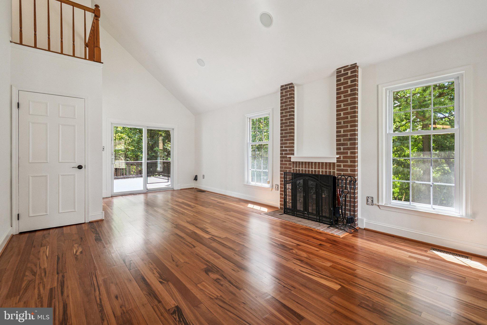 3220 KINROSS CIRCLE
