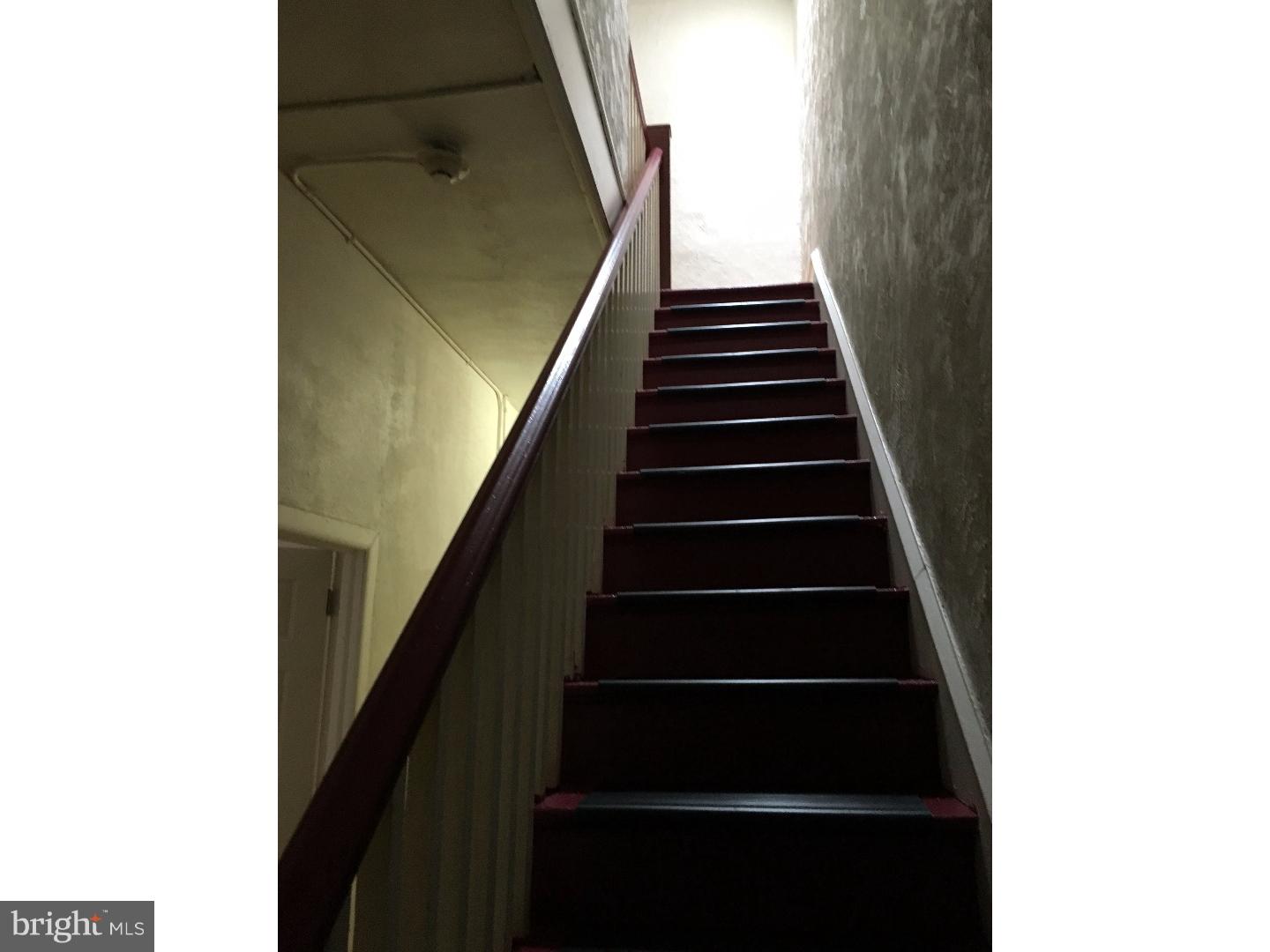 QUEEN VILLAGE - Residential Income