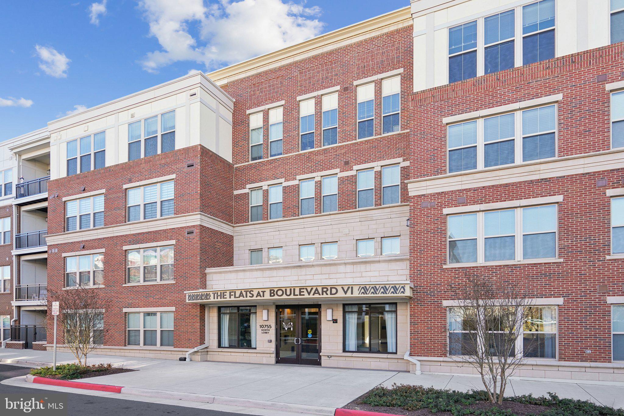 BOULEVARD VI TOWNS - Residential Lease