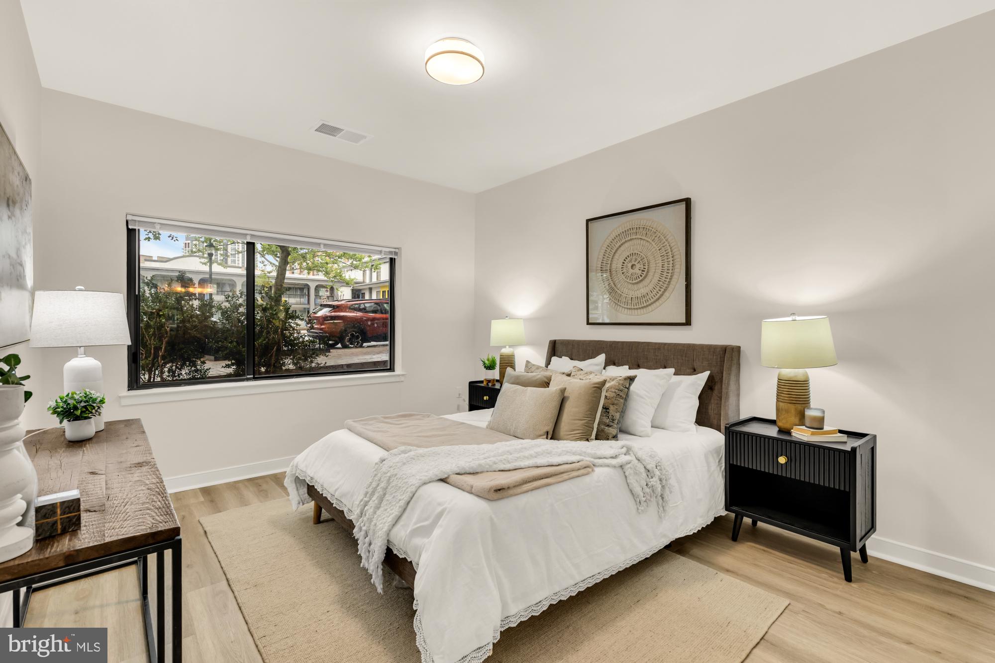 SILVER SPRING - Residential