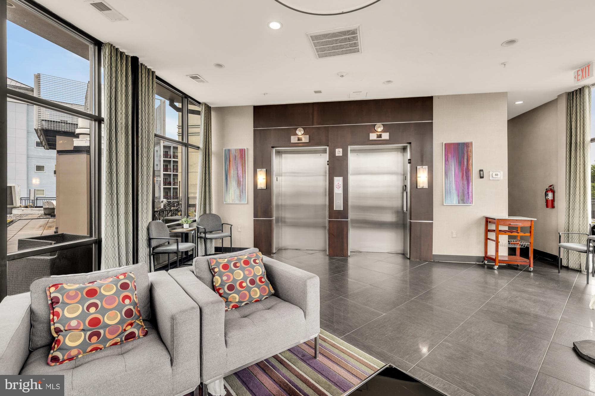 SILVER SPRING - Residential