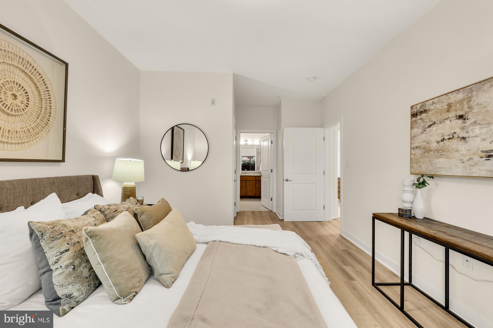 SILVER SPRING - Residential