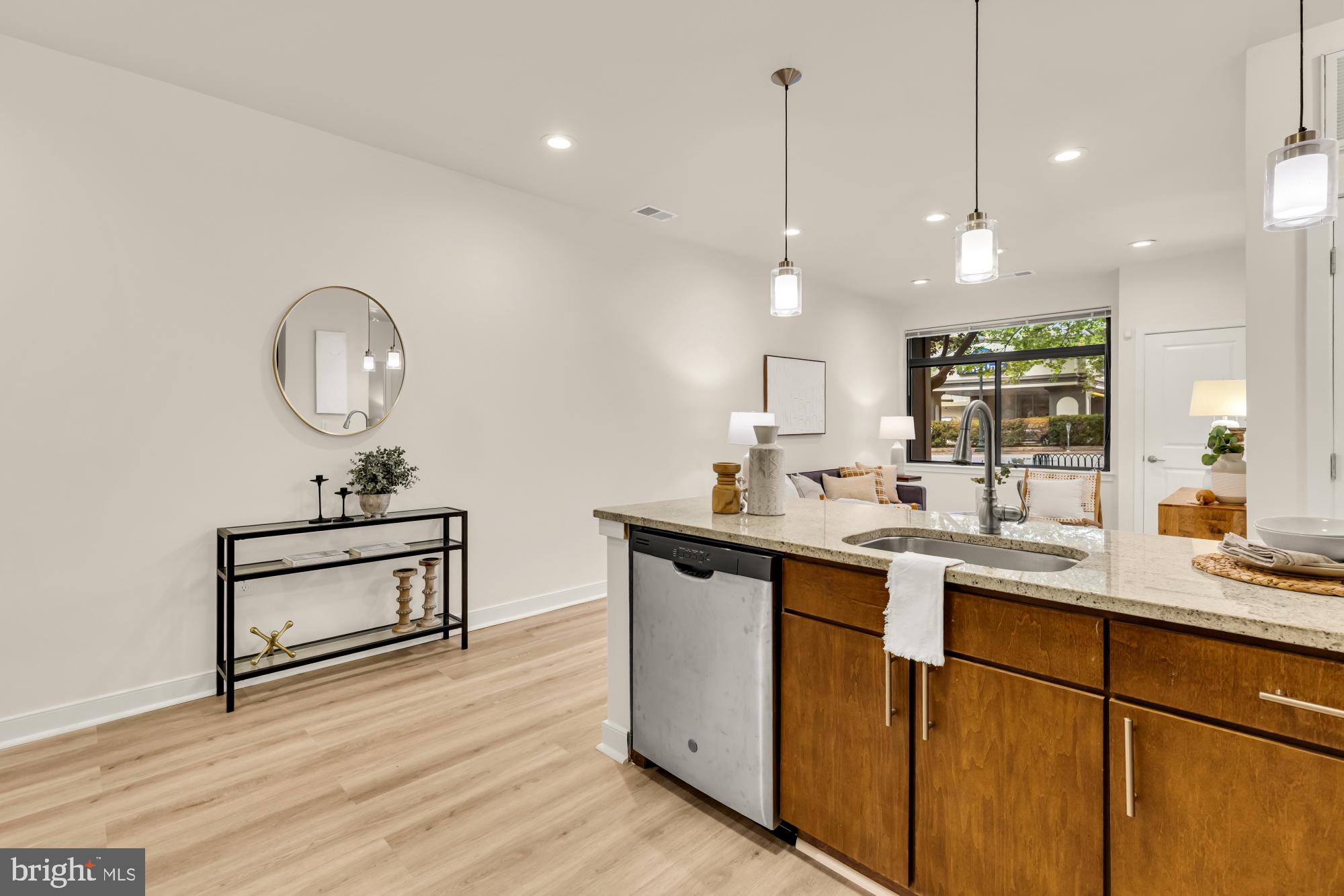 SILVER SPRING - Residential
