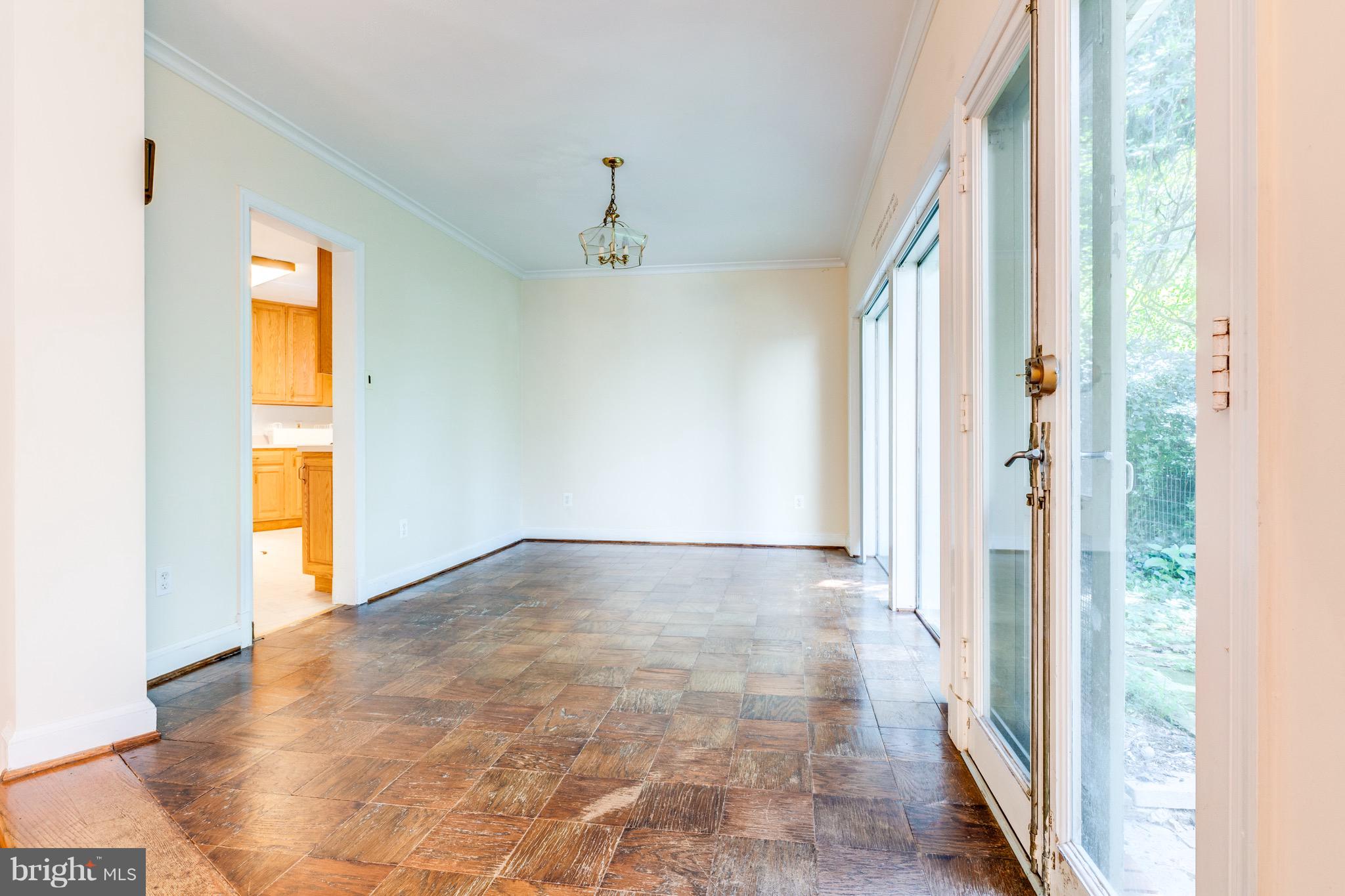 SLEEPY HOLLOW - Residential Lease