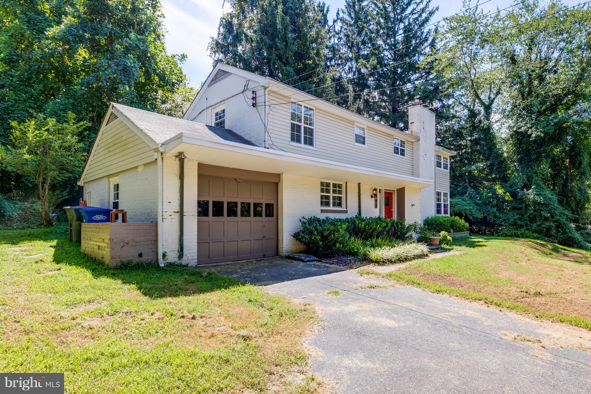 SLEEPY HOLLOW - Residential Lease