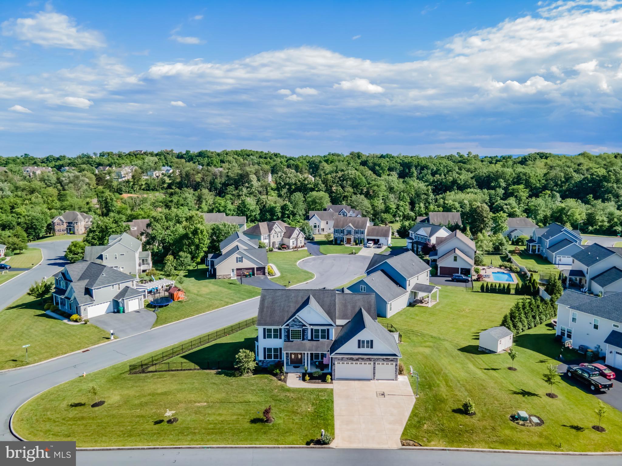 HAWKS LANDING - Residential