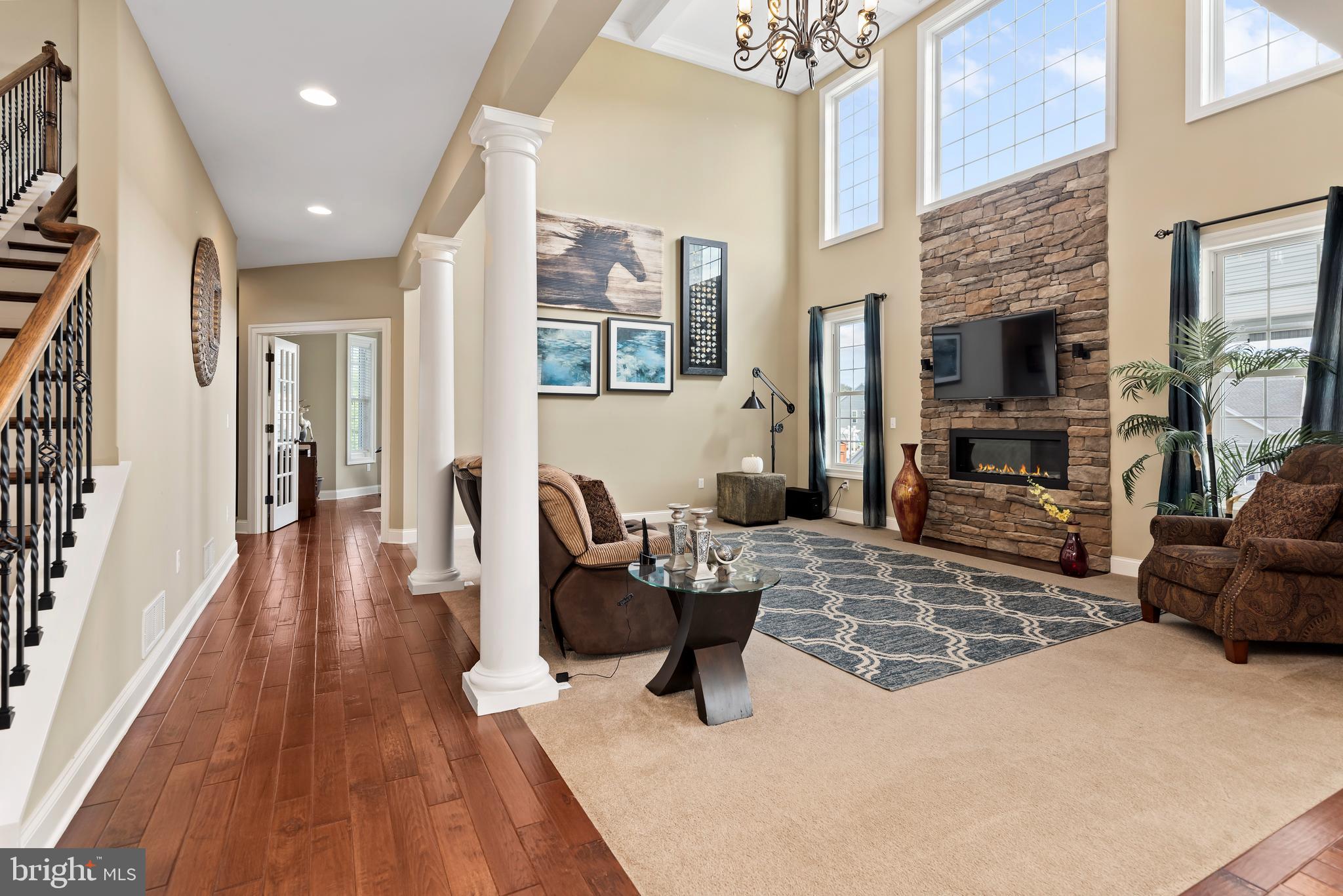 HAWKS LANDING - Residential