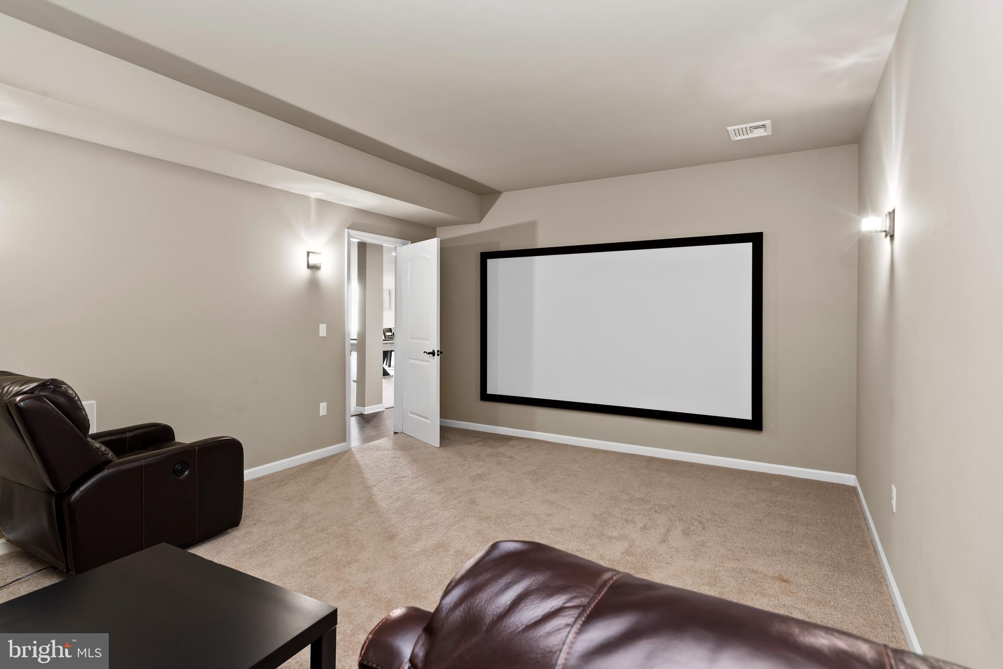 HAWKS LANDING - Residential