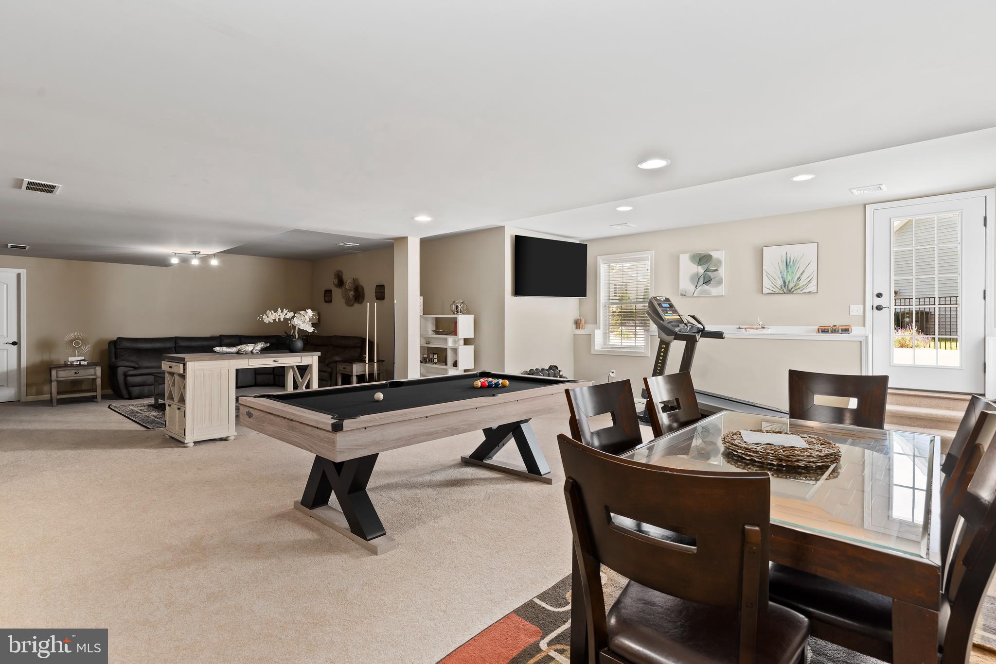 HAWKS LANDING - Residential