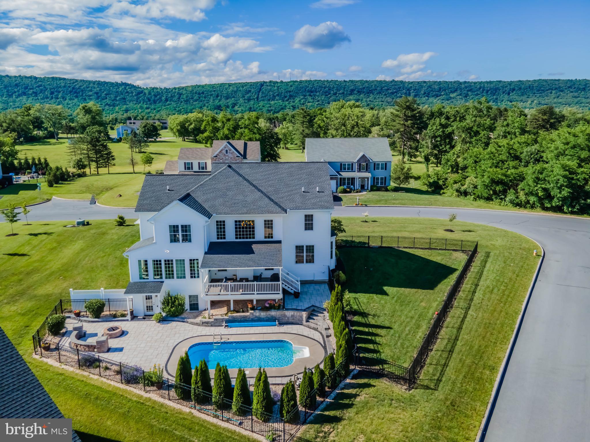 HAWKS LANDING - Residential