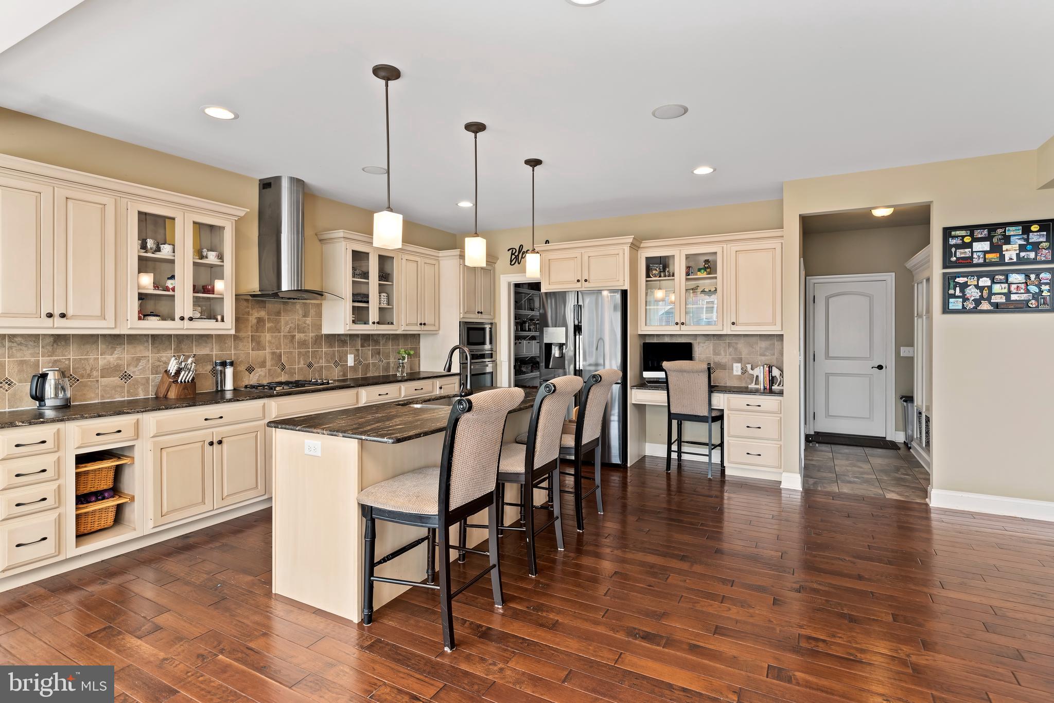 HAWKS LANDING - Residential