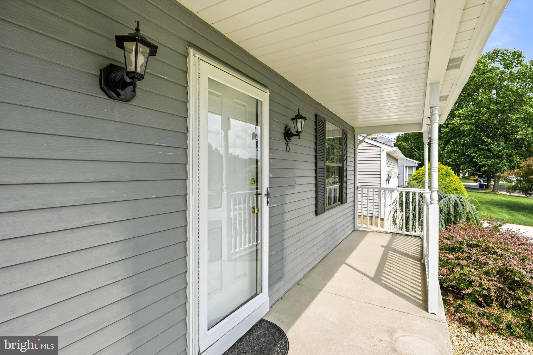 15 WESTMINSTER DRIVE