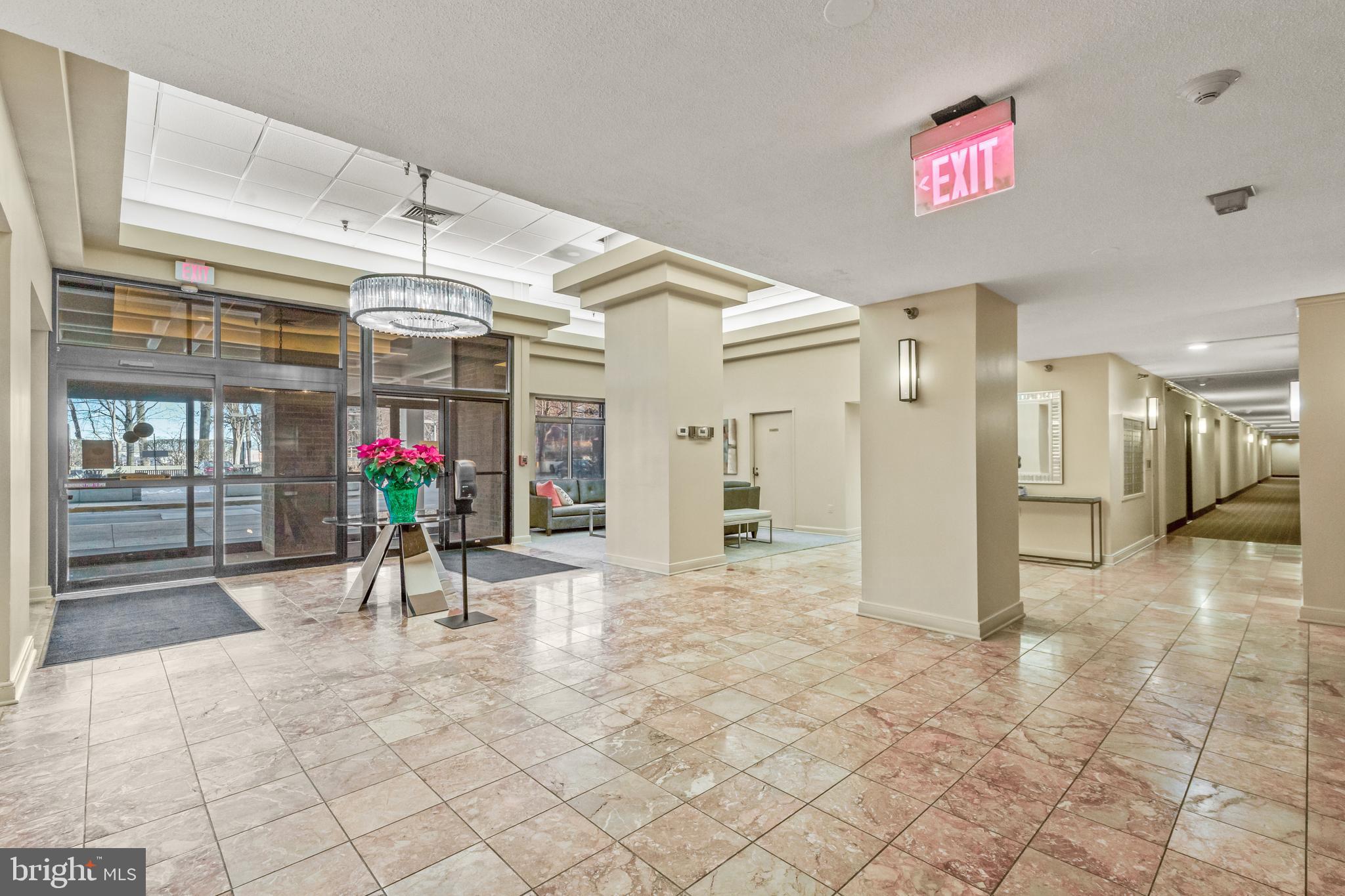 ENCORE OF MCLEAN - Residential Lease