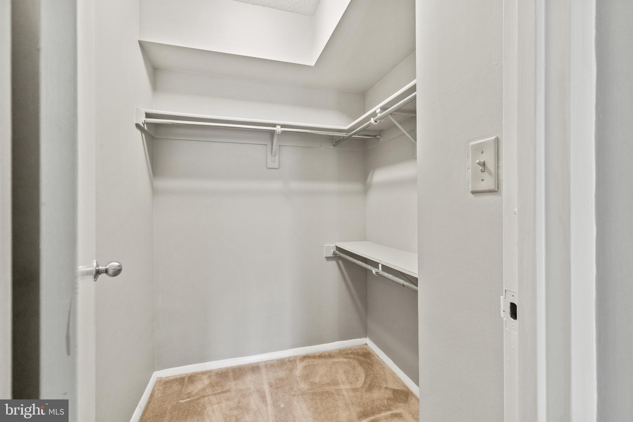 ENCORE OF MCLEAN - Residential Lease