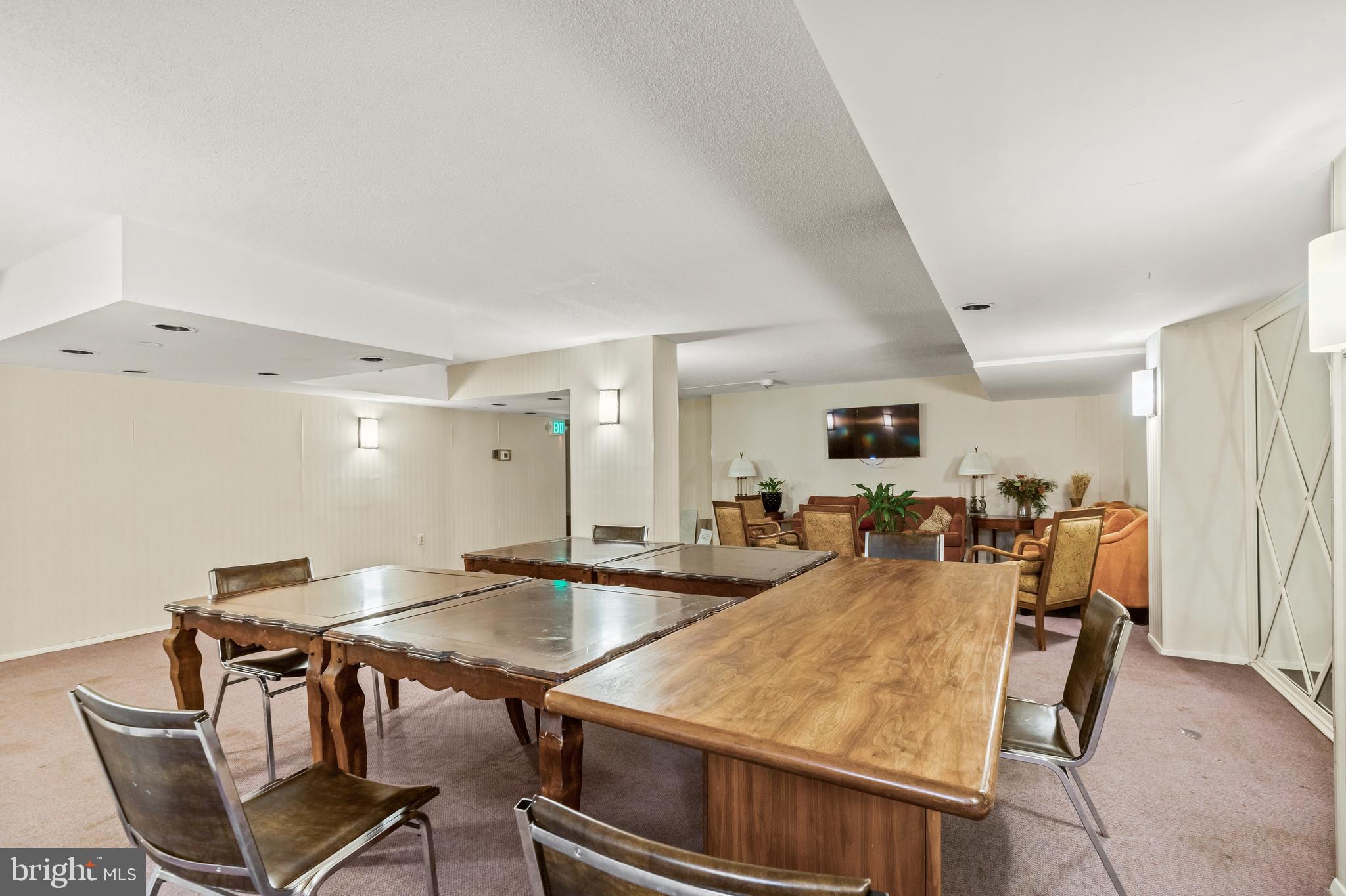 ENCORE OF MCLEAN - Residential Lease