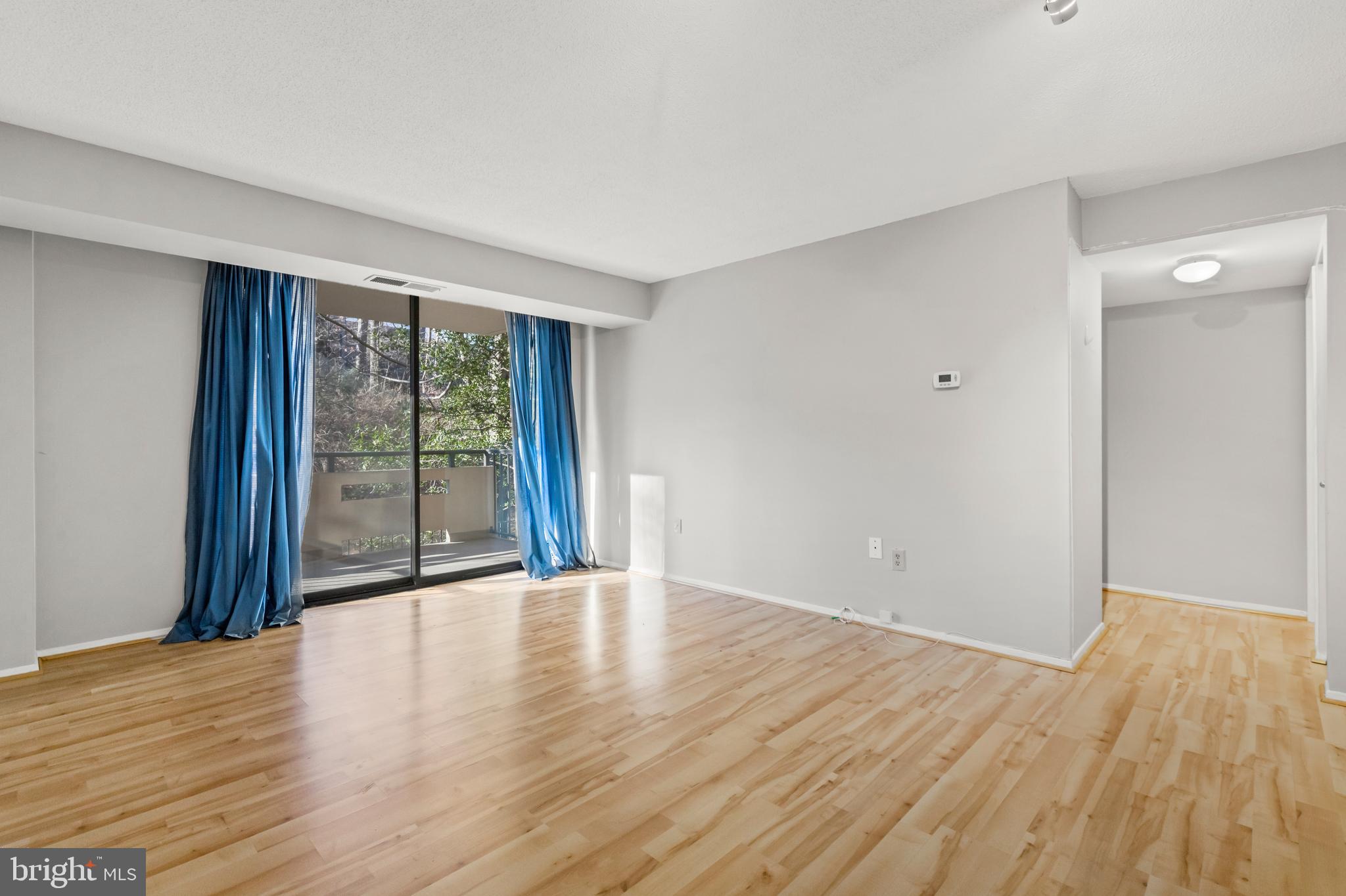 ENCORE OF MCLEAN - Residential Lease