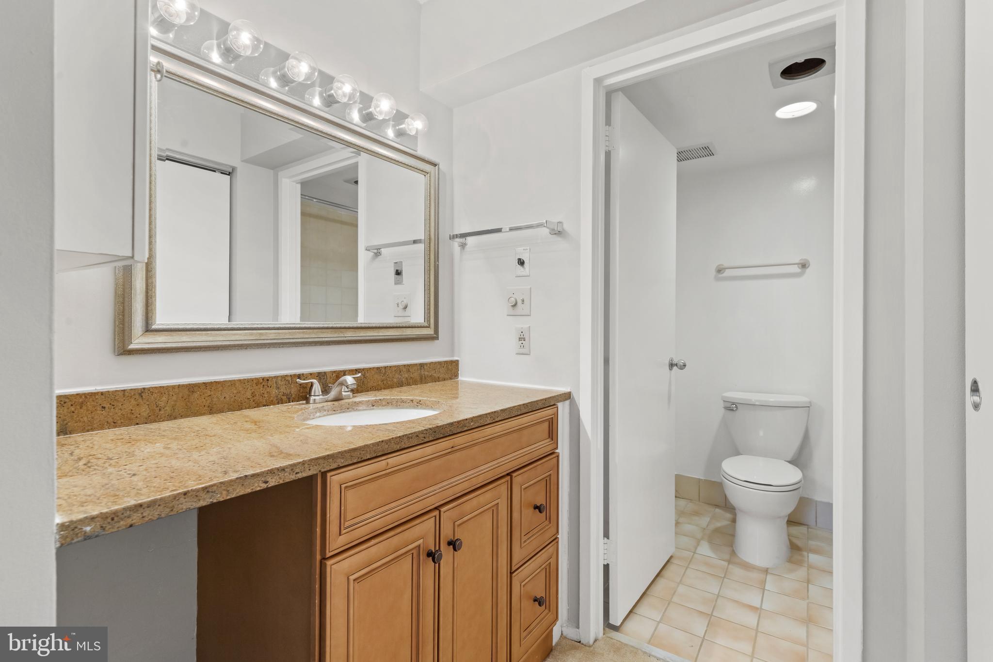 ENCORE OF MCLEAN - Residential Lease