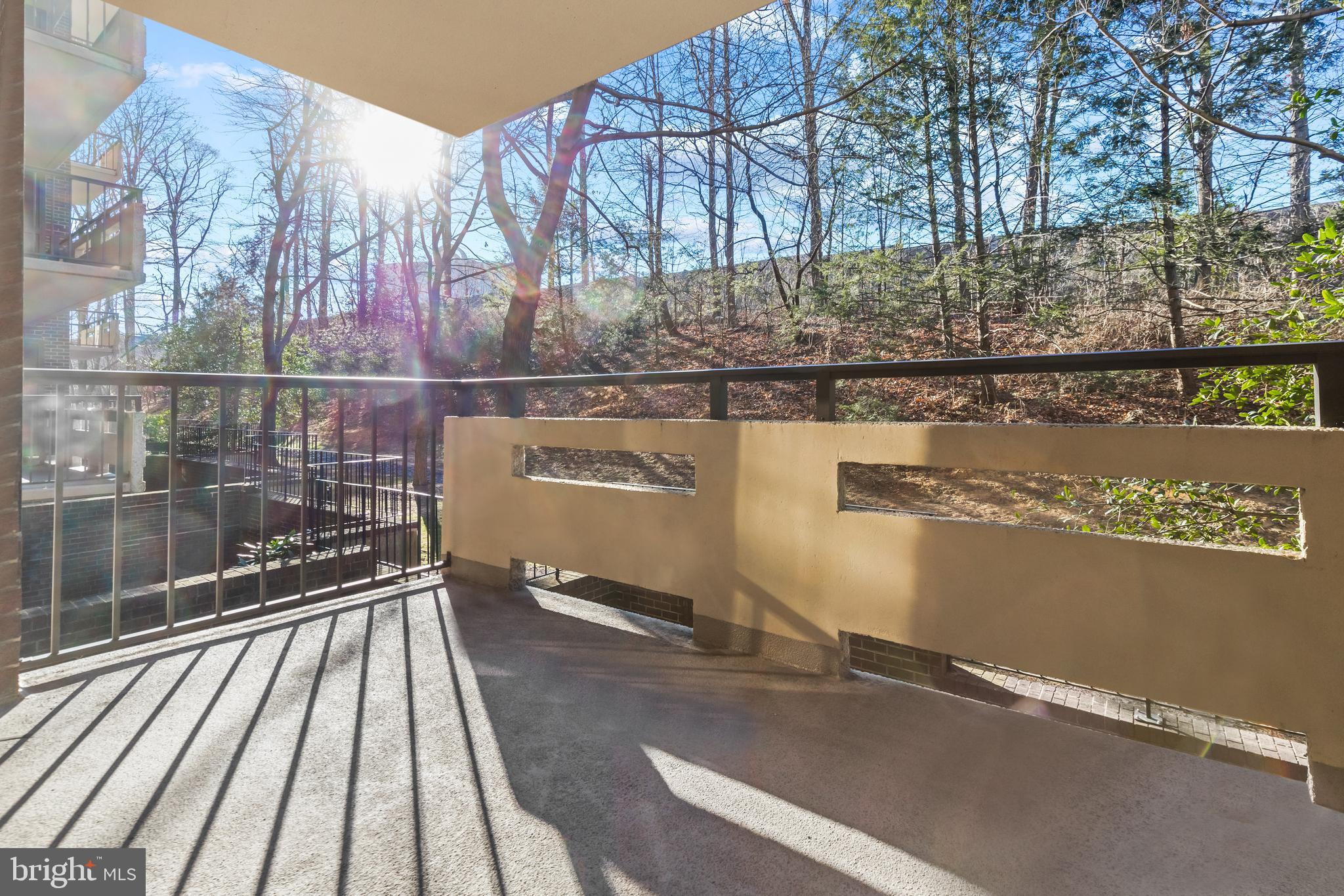 ENCORE OF MCLEAN - Residential Lease