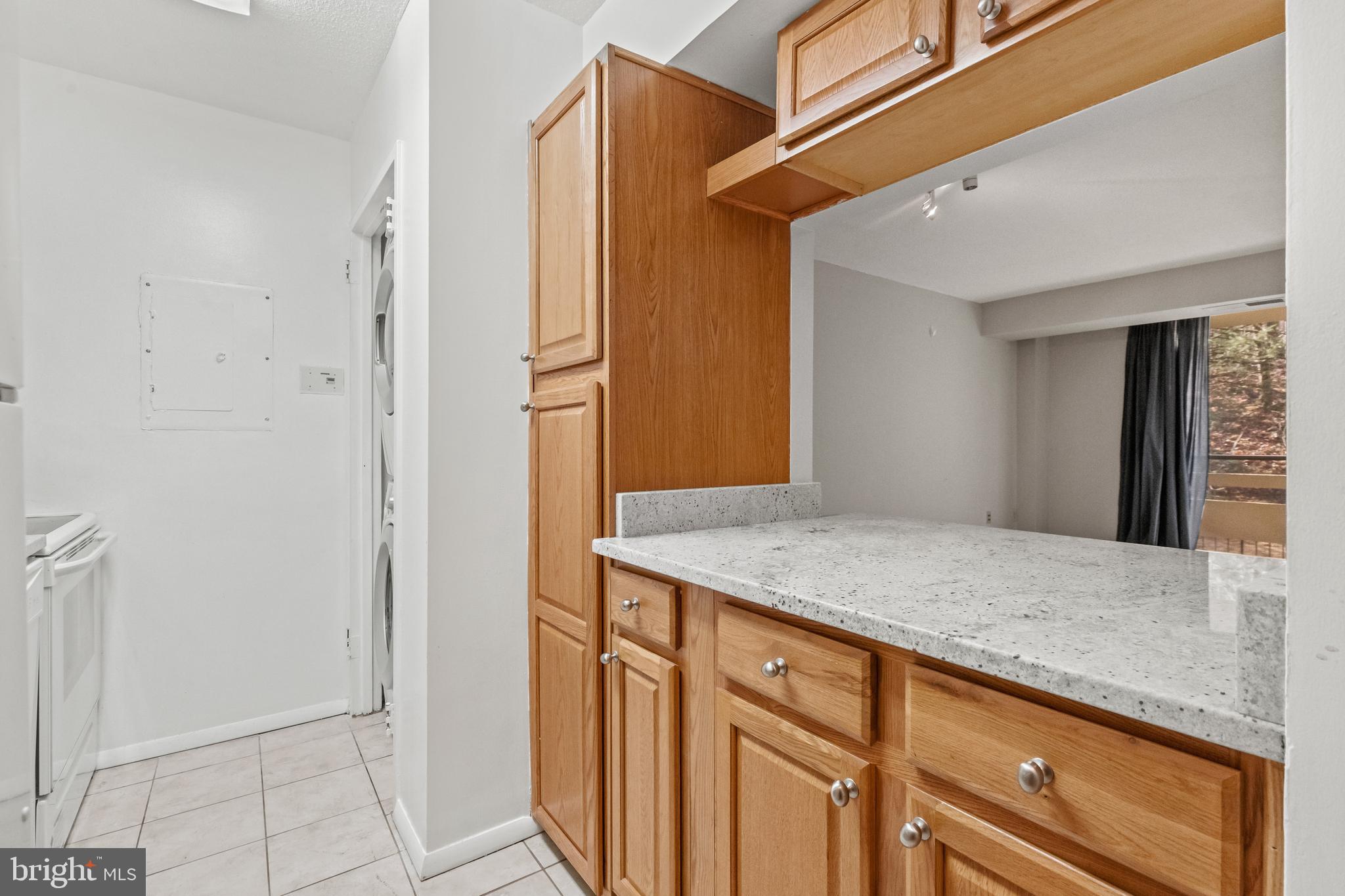 ENCORE OF MCLEAN - Residential Lease