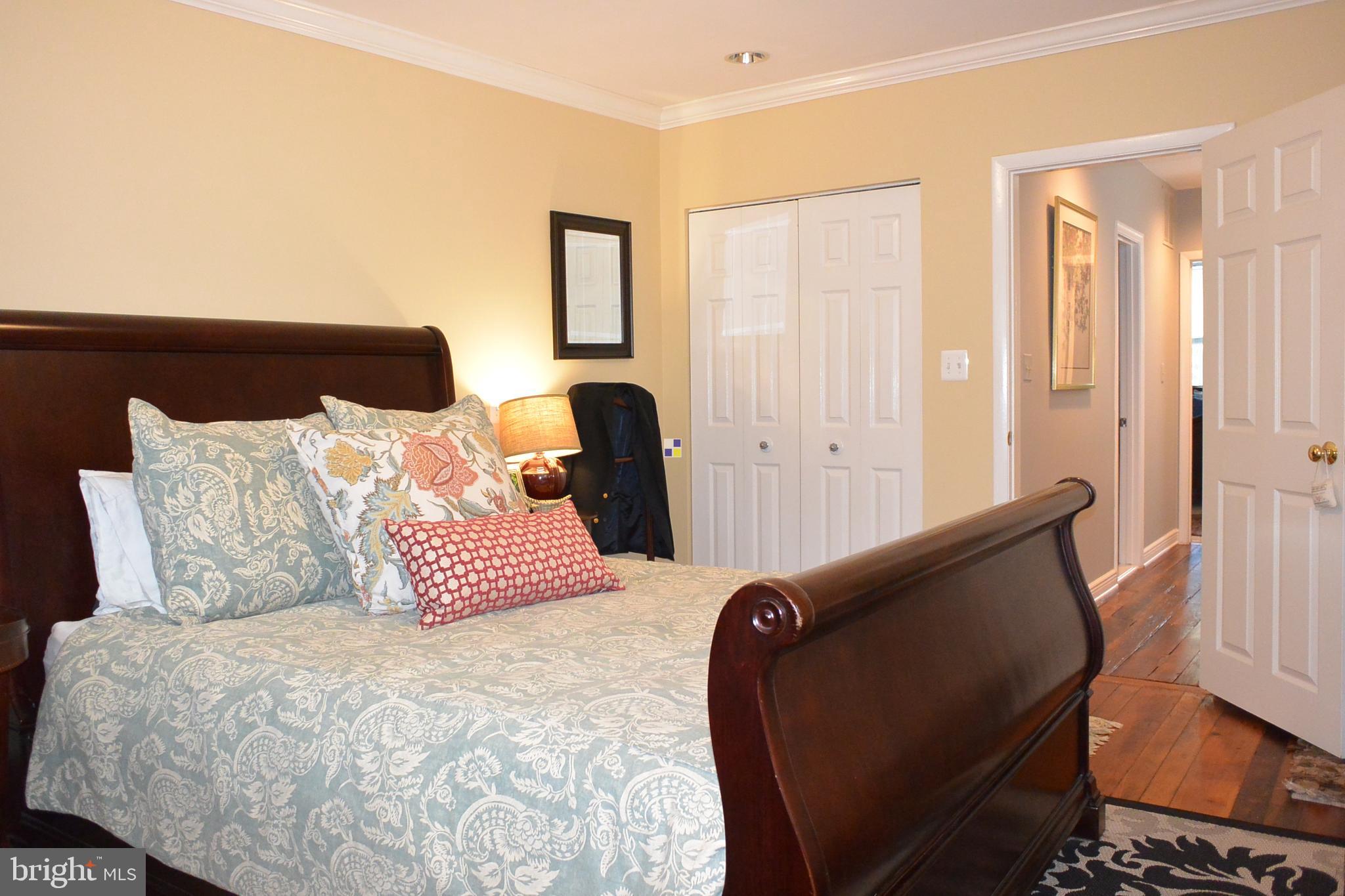 FEDERAL HILL HISTORIC DISTRICT - Residential Lease