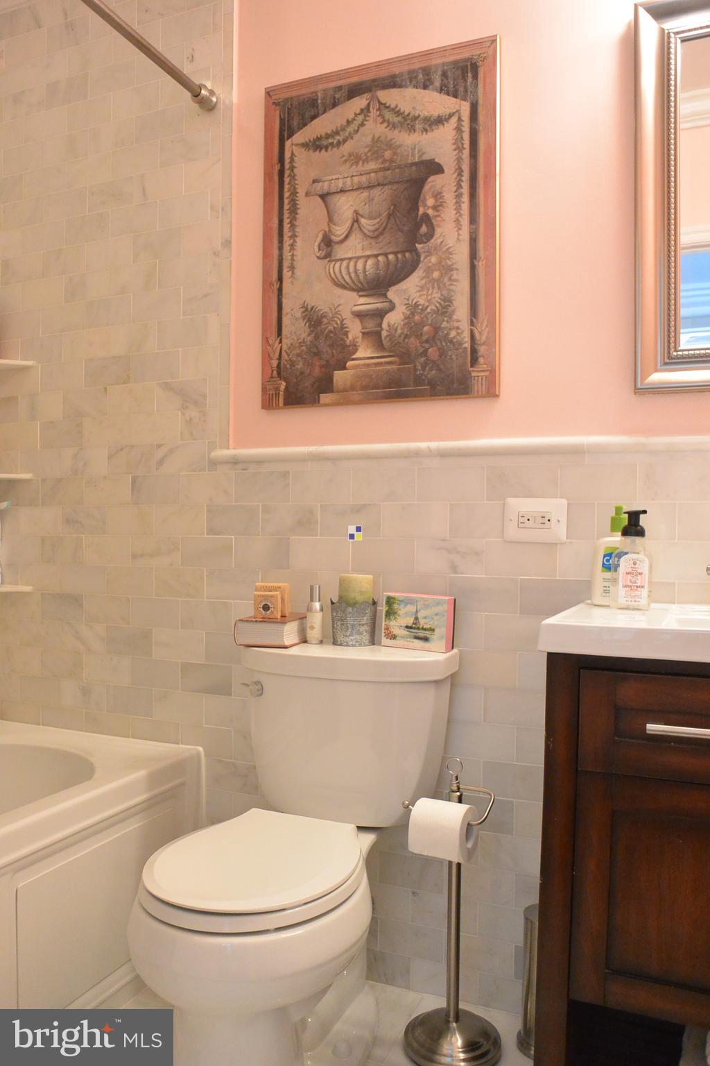 FEDERAL HILL HISTORIC DISTRICT - Residential Lease