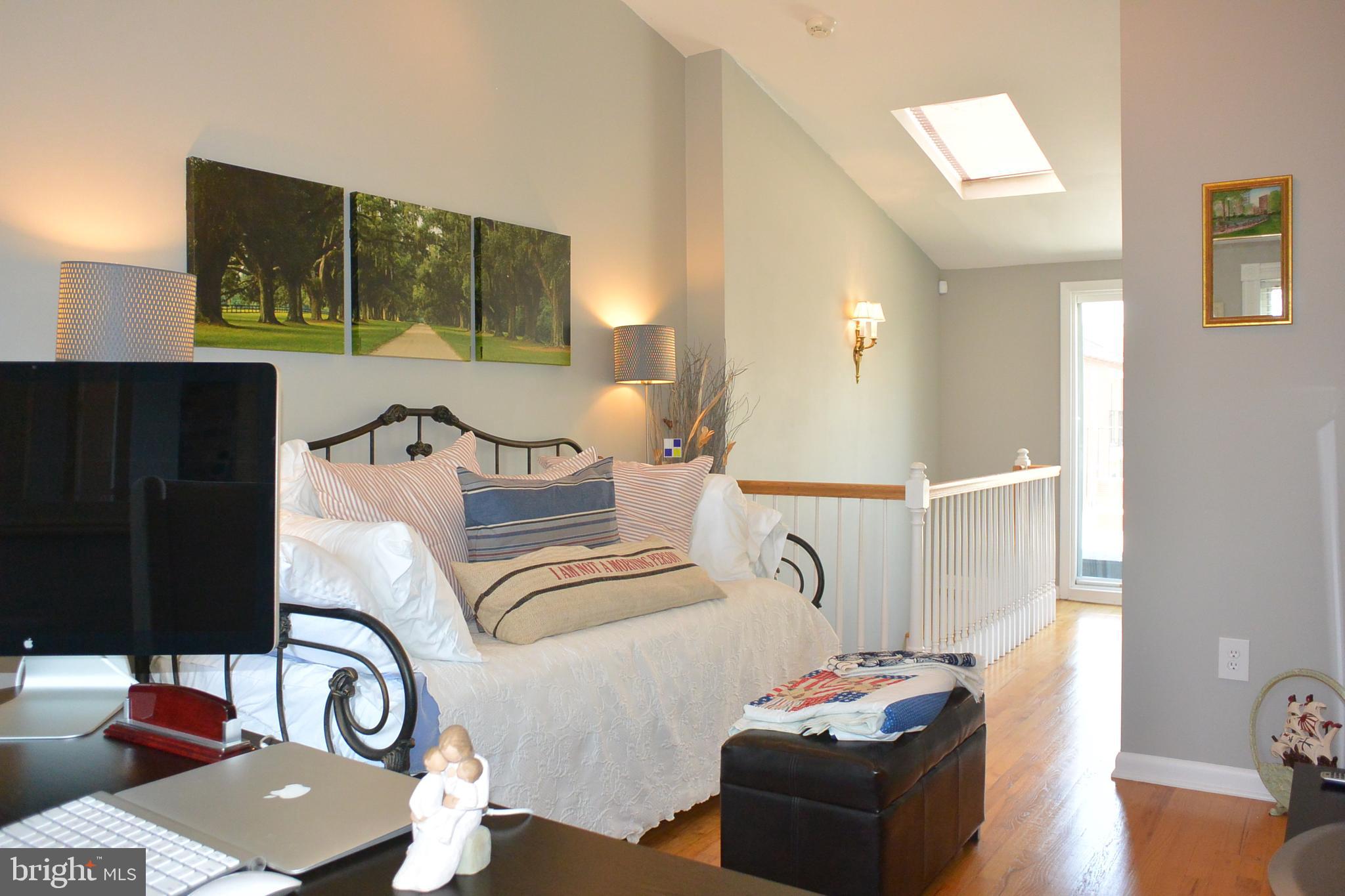 FEDERAL HILL HISTORIC DISTRICT - Residential Lease