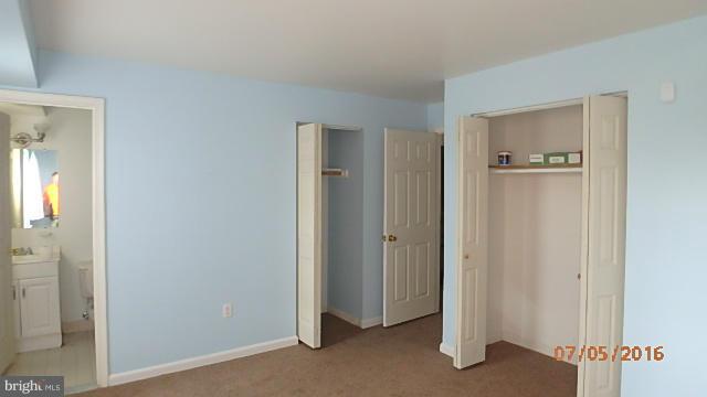 CROMWELL FOUNTAIN - Residential