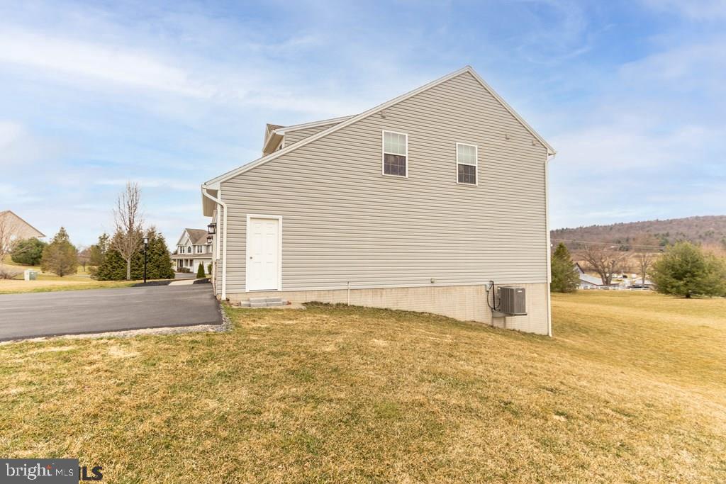 TROTTER FARMS - Residential