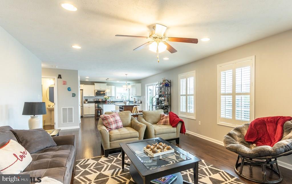 TROTTER FARMS - Residential