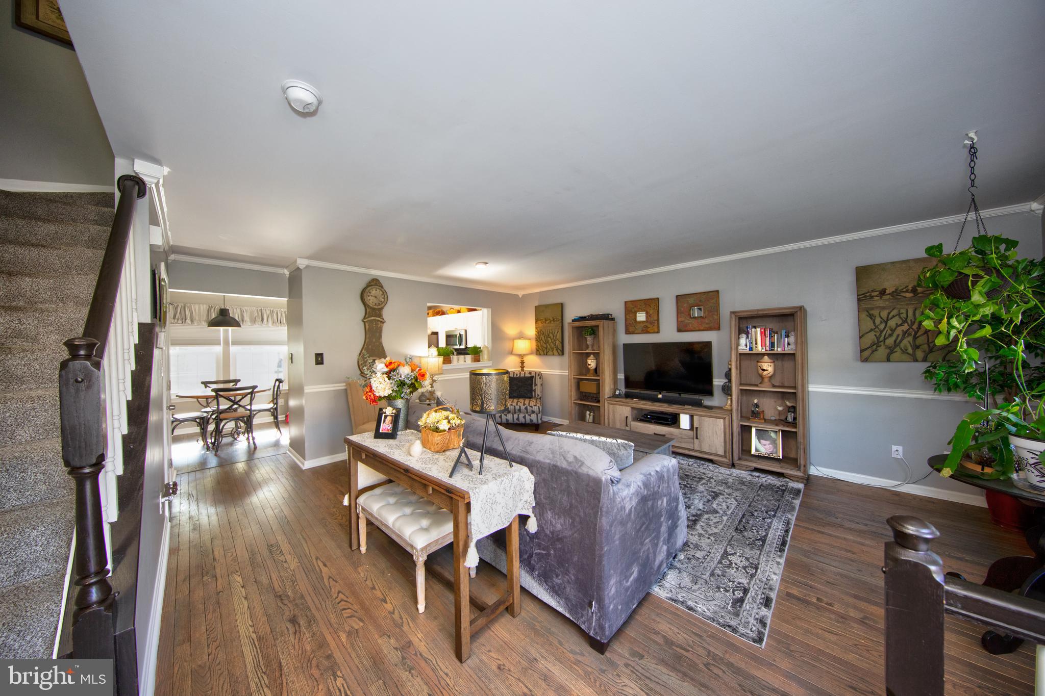1450 PRIMROSE PLACE