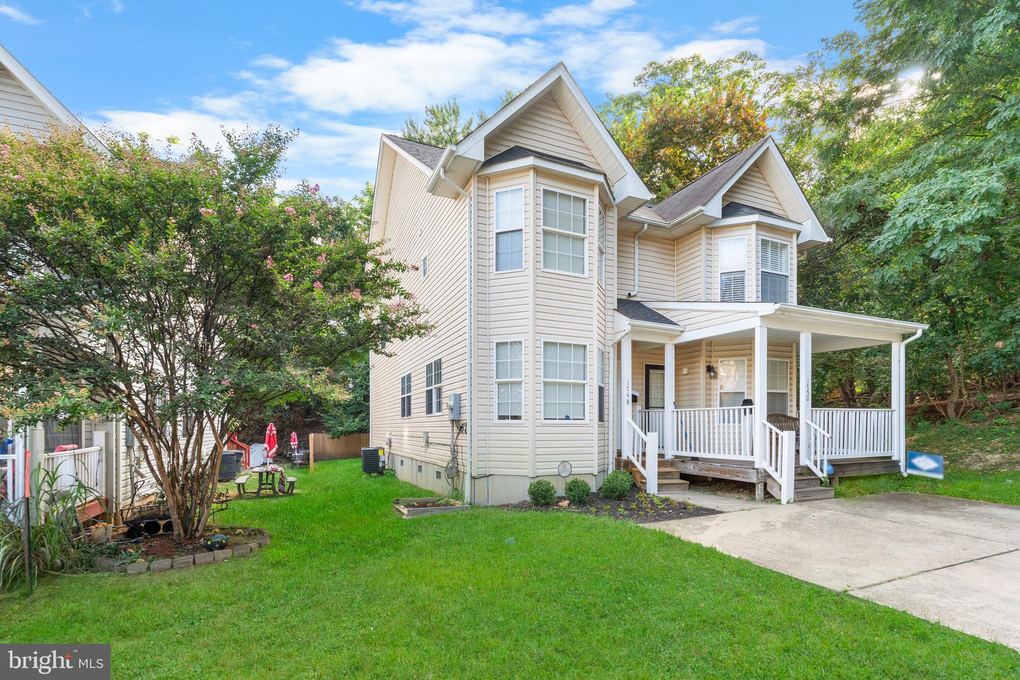 1748 GALEN STREET SE