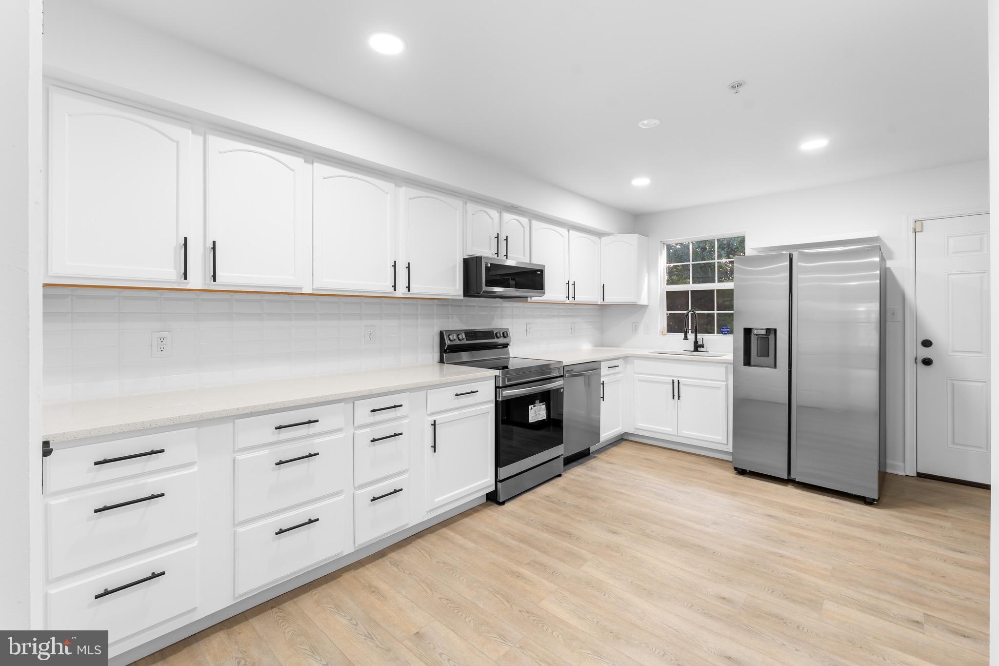 1748 GALEN STREET SE