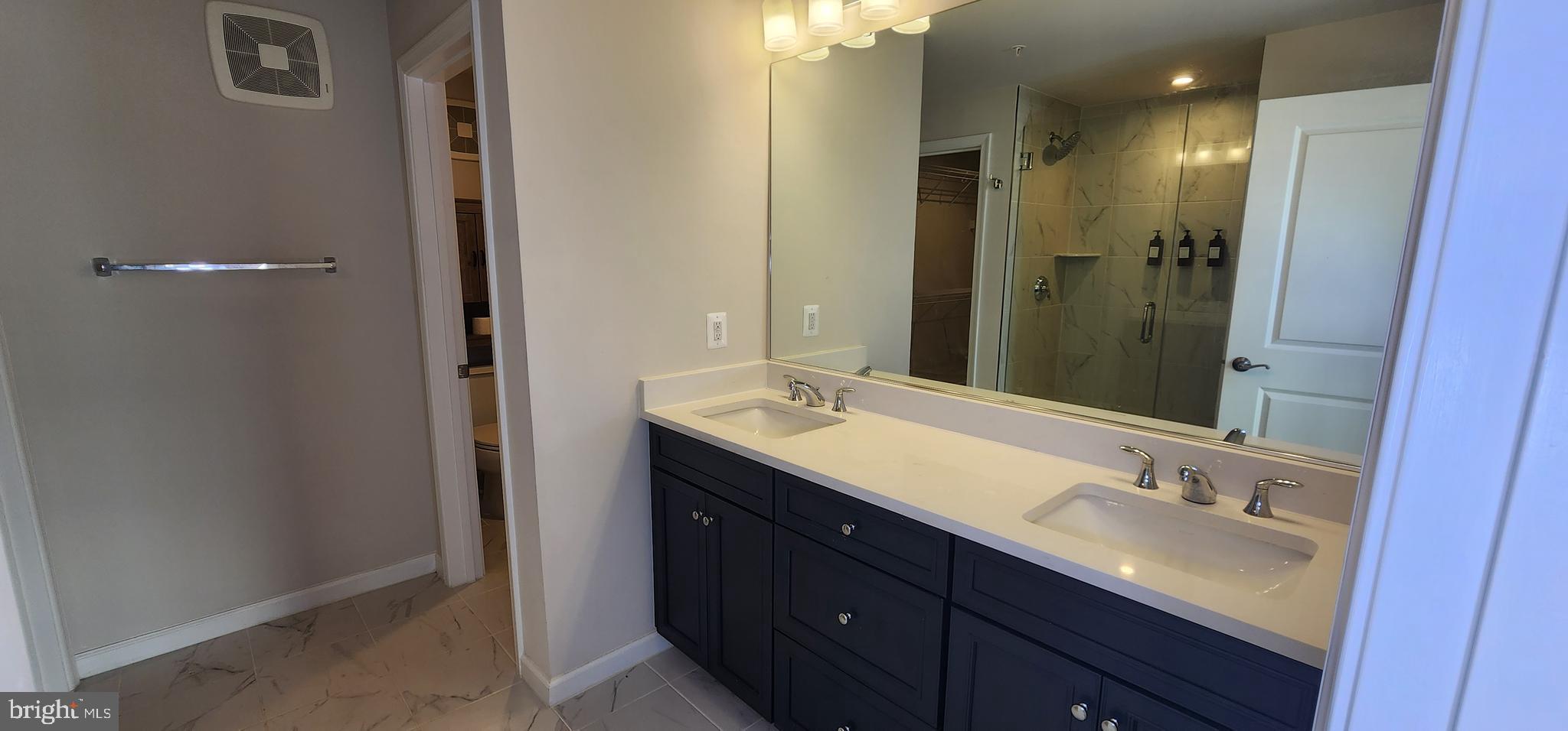 GLENN DALE CROSSING - Residential Lease