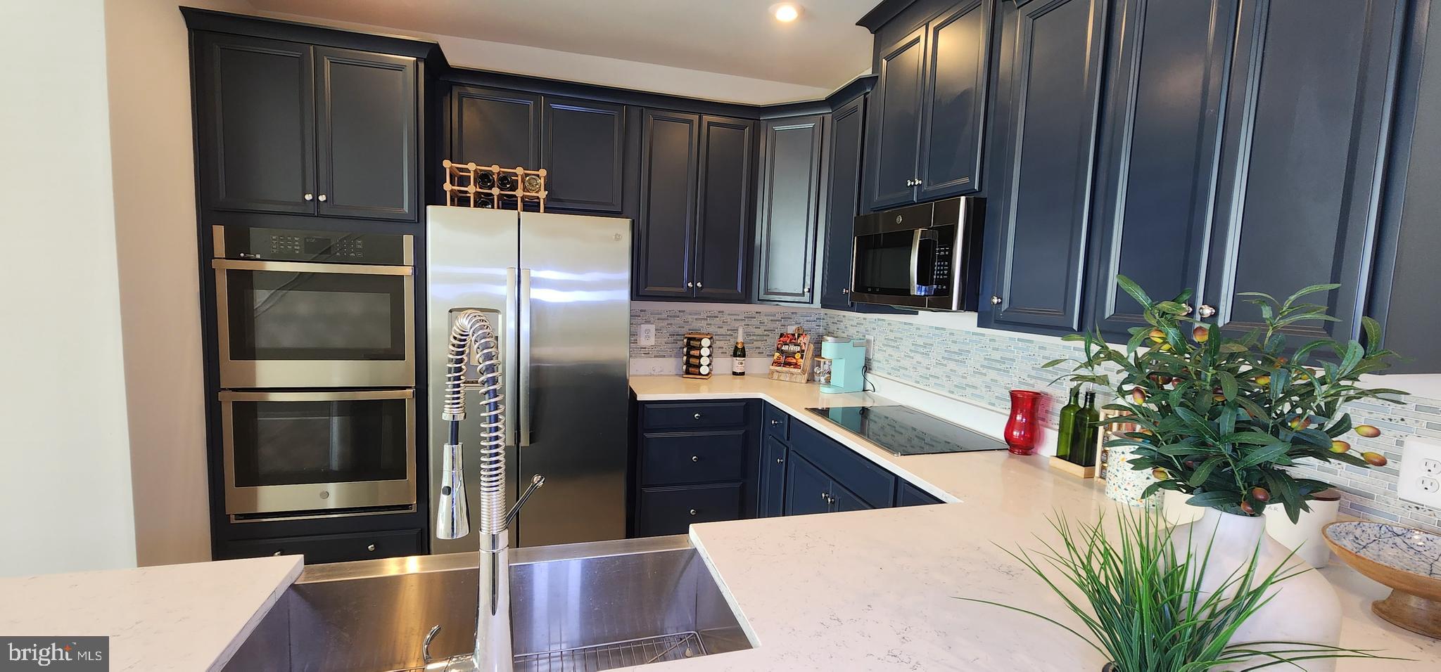 GLENN DALE CROSSING - Residential Lease