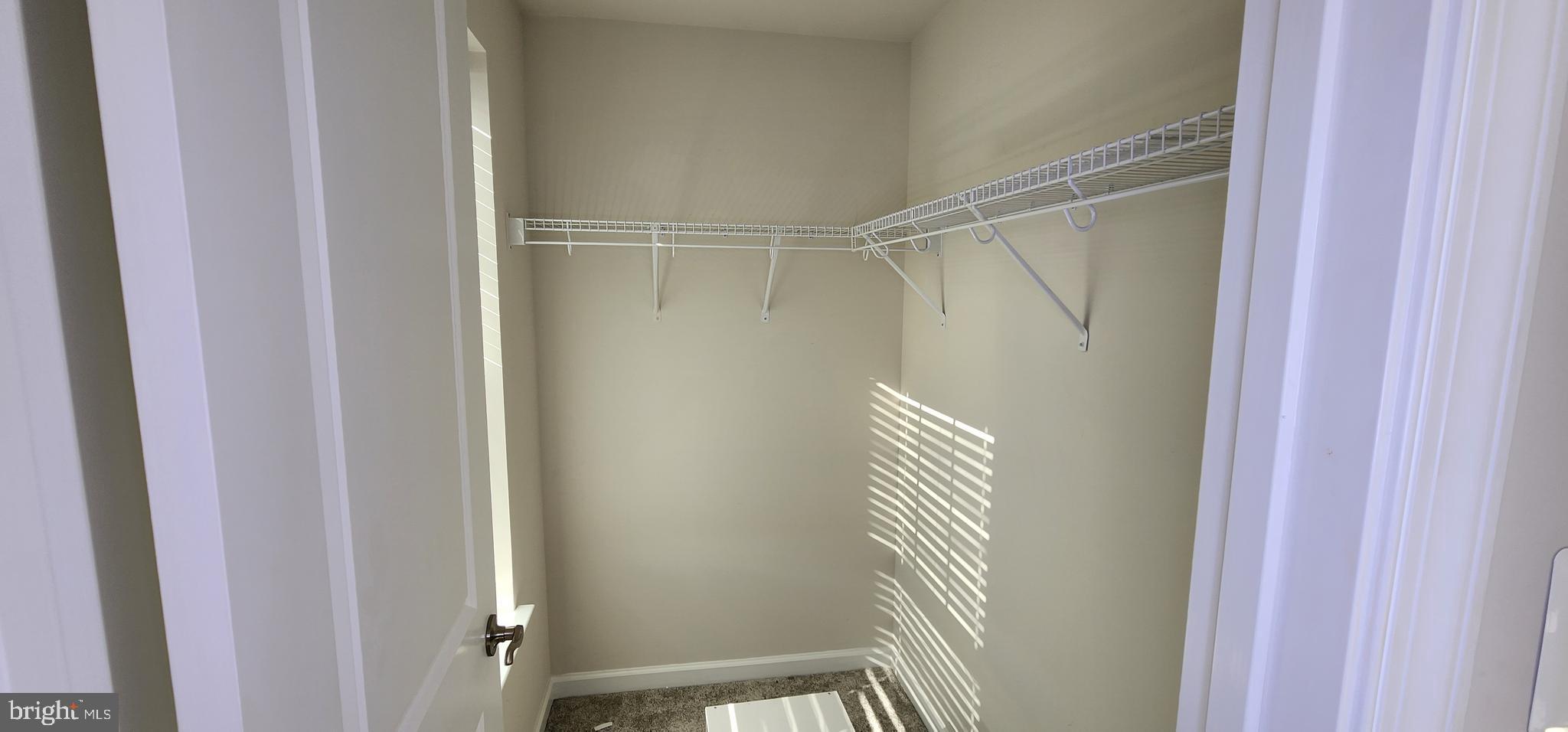 GLENN DALE CROSSING - Residential Lease