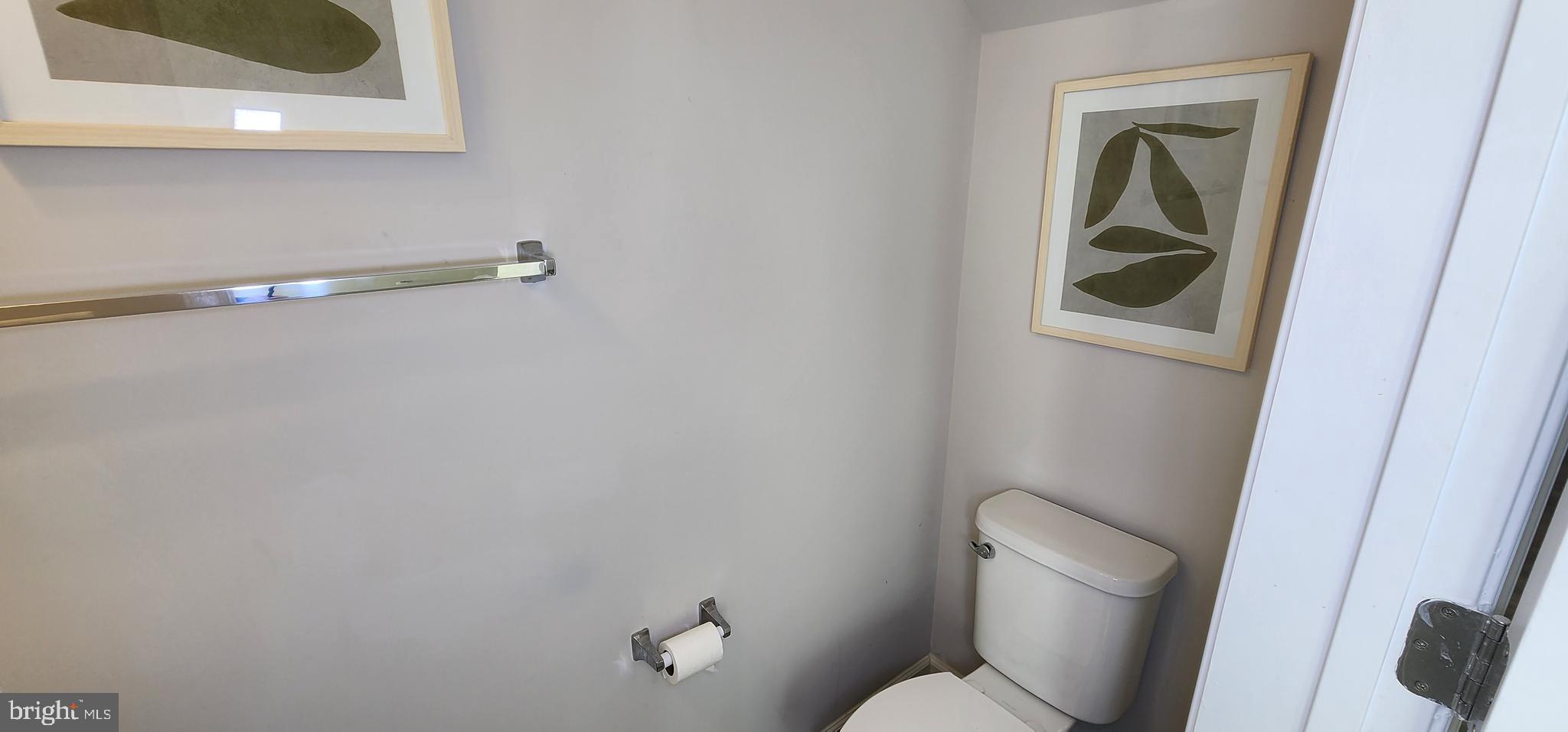 GLENN DALE CROSSING - Residential Lease