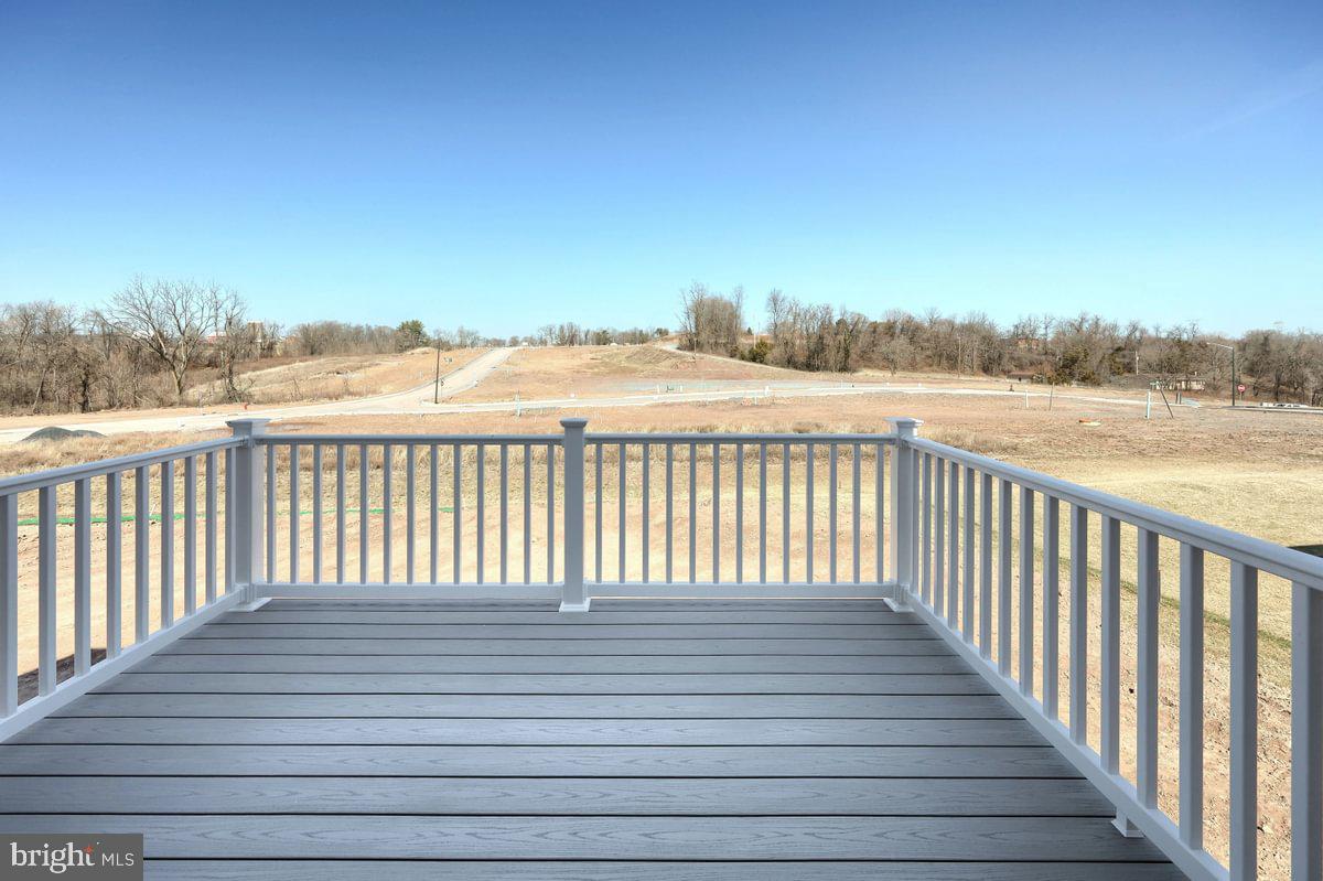 STONE MILL ESTATES - Residential