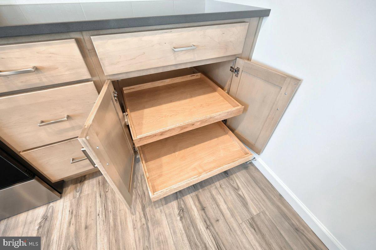 STONE MILL ESTATES - Residential