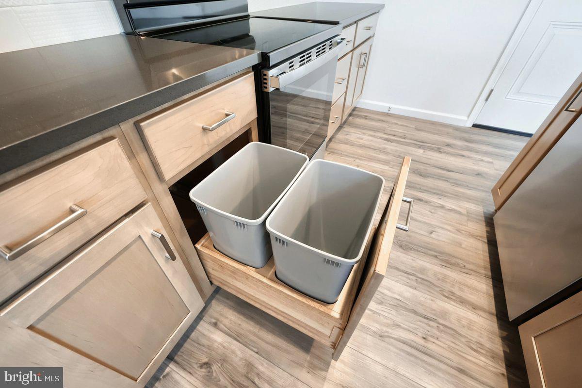 STONE MILL ESTATES - Residential